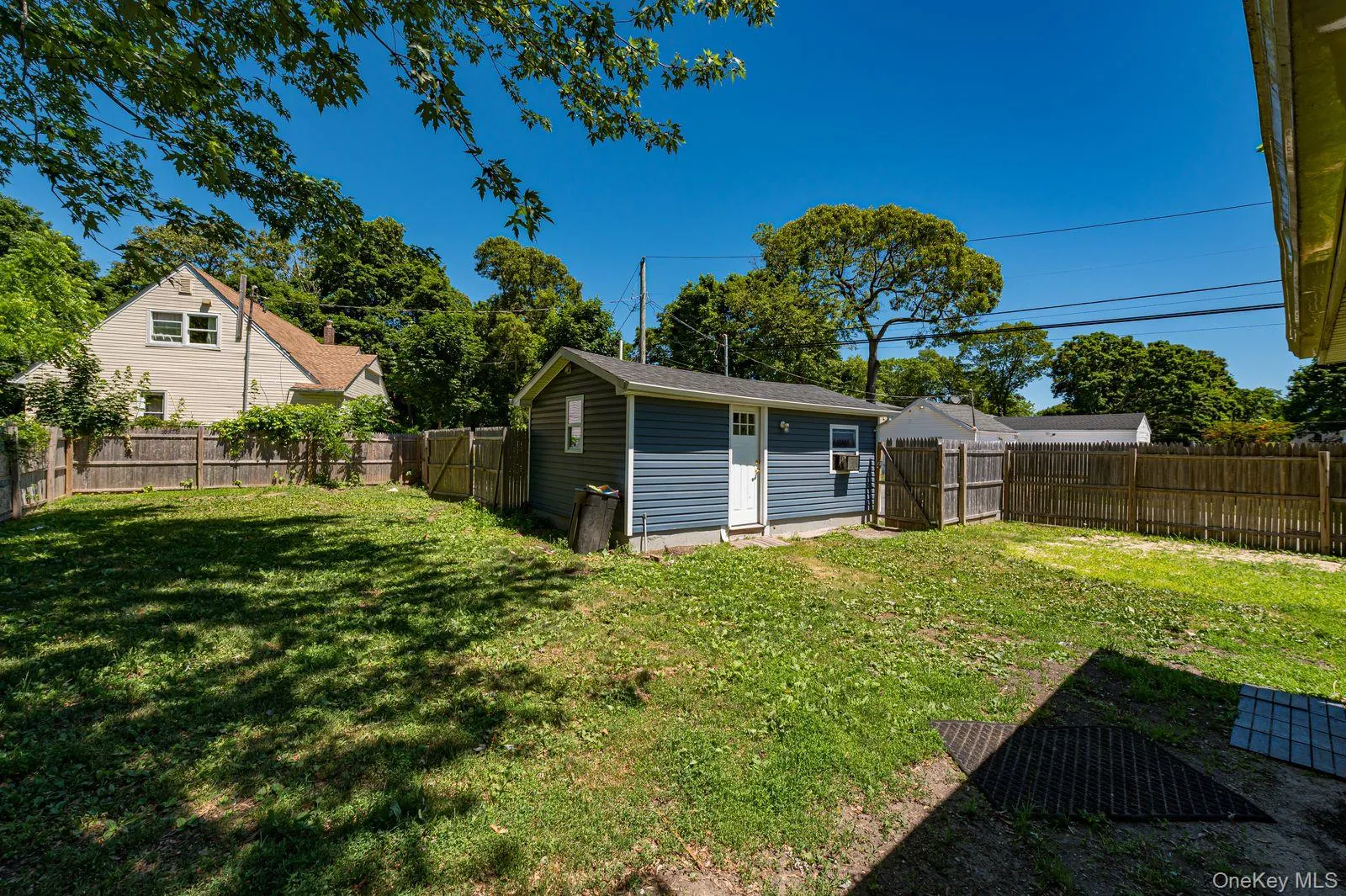 35 Oakland Avenue, Brookhaven, NY, 3 Bedrooms Bedrooms, 8 Rooms Rooms,1 BathroomBathrooms,Residential,For Rent,Oakland,0,KEY1017937 35 Oakland Avenue, Brookhaven, NY, 3 Bedrooms Bedrooms, 8 Rooms Rooms,1 BathroomBathrooms,Residential,For Rent,Oakland,0,KEY1017937