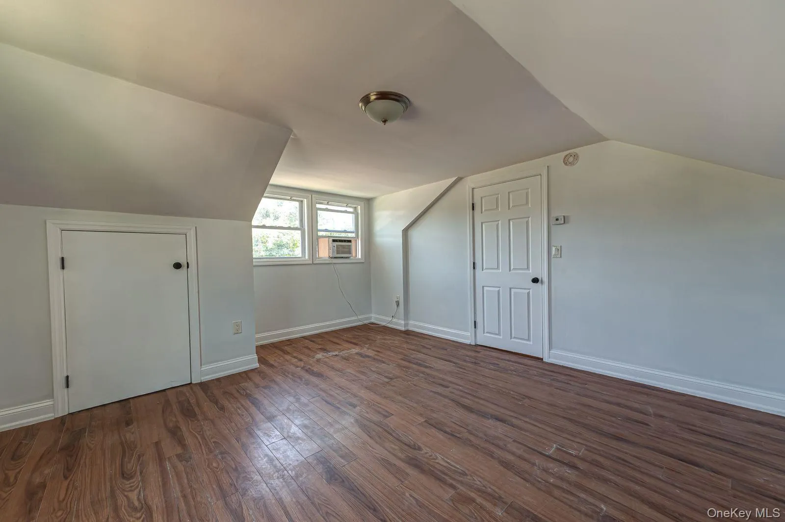 35 Oakland Avenue, Brookhaven, NY, 3 Bedrooms Bedrooms, 8 Rooms Rooms,1 BathroomBathrooms,Residential,For Rent,Oakland,0,KEY1017937 35 Oakland Avenue, Brookhaven, NY, 3 Bedrooms Bedrooms, 8 Rooms Rooms,1 BathroomBathrooms,Residential,For Rent,Oakland,0,KEY1017937