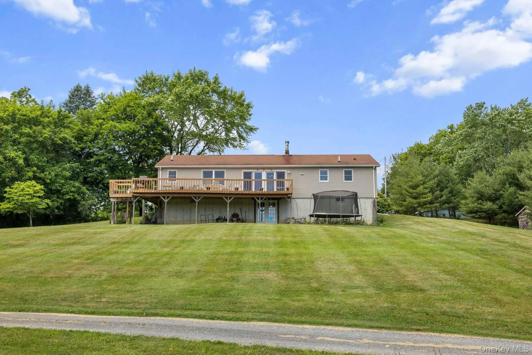 75 Eastern Parkway, Germantown, NY, 3 Bedrooms Bedrooms, 10 Rooms Rooms,2 BathroomsBathrooms,Residential,For Rent,Eastern,0,1017939 75 Eastern Parkway, Germantown, NY, 3 Bedrooms Bedrooms, 10 Rooms Rooms,2 BathroomsBathrooms,Residential,For Rent,Eastern,0,1017939