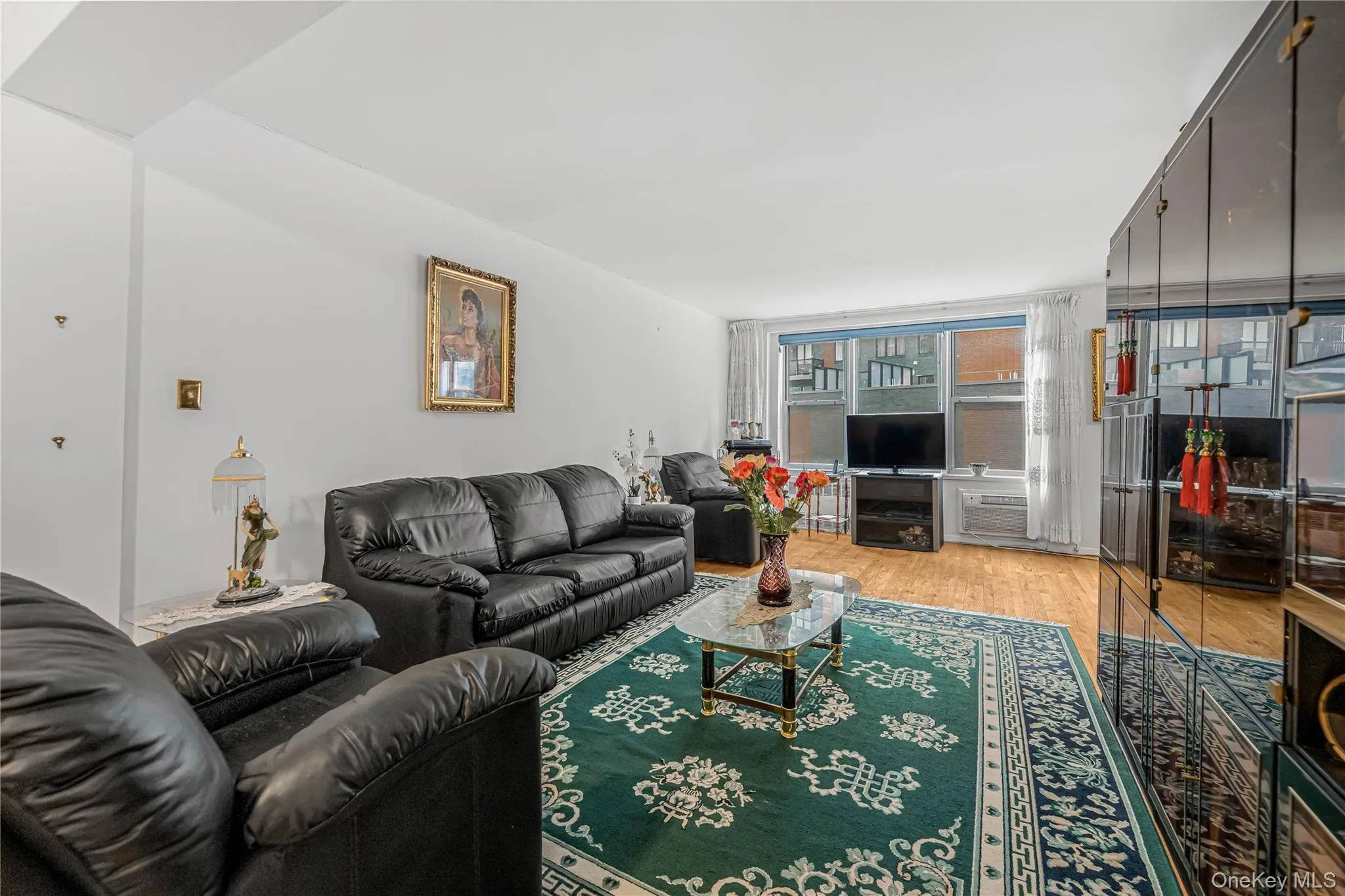 2736 Independence Avenue, New York, NY, 1 Bedroom Bedrooms, 3 Rooms Rooms,1 BathroomBathrooms,Residential,For Rent,Independence,0,1017949 2736 Independence Avenue, New York, NY, 1 Bedroom Bedrooms, 3 Rooms Rooms,1 BathroomBathrooms,Residential,For Rent,Independence,0,1017949