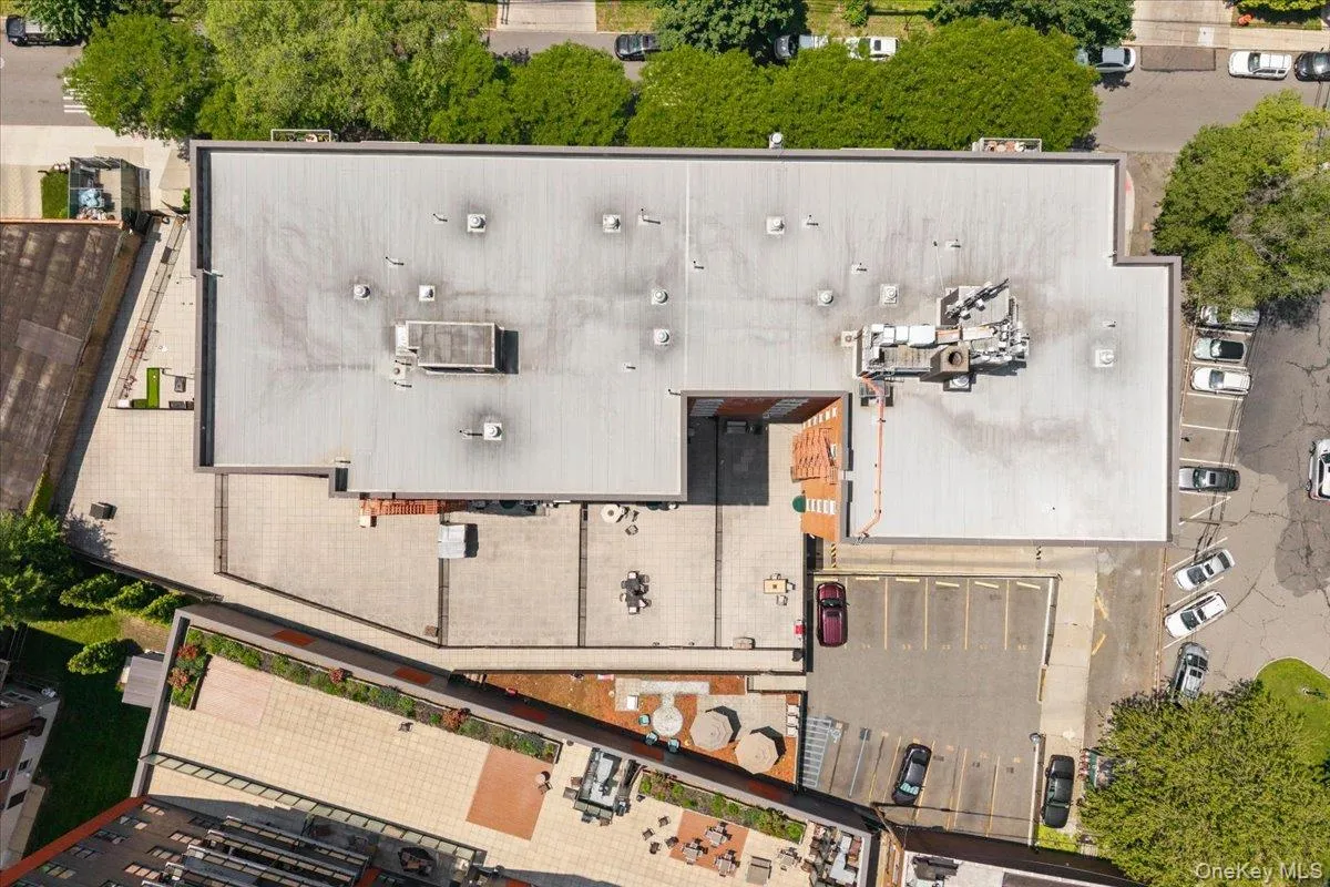 2736 Independence Avenue, New York, NY, 1 Bedroom Bedrooms, 3 Rooms Rooms,1 BathroomBathrooms,Residential,For Rent,Independence,0,1017949 2736 Independence Avenue, New York, NY, 1 Bedroom Bedrooms, 3 Rooms Rooms,1 BathroomBathrooms,Residential,For Rent,Independence,0,1017949