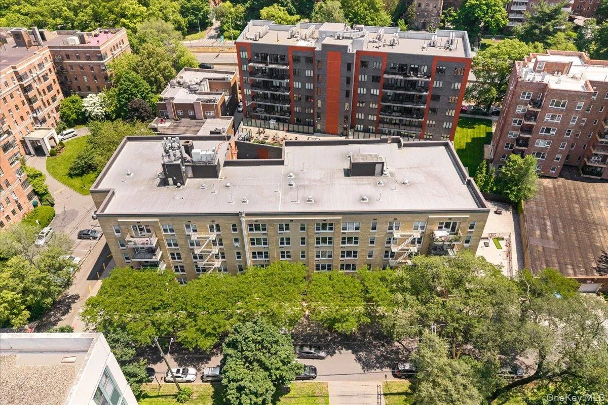 2736 Independence Avenue, New York, NY, 1 Bedroom Bedrooms, 3 Rooms Rooms,1 BathroomBathrooms,Residential,For Rent,Independence,0,1017949 2736 Independence Avenue, New York, NY, 1 Bedroom Bedrooms, 3 Rooms Rooms,1 BathroomBathrooms,Residential,For Rent,Independence,0,1017949
