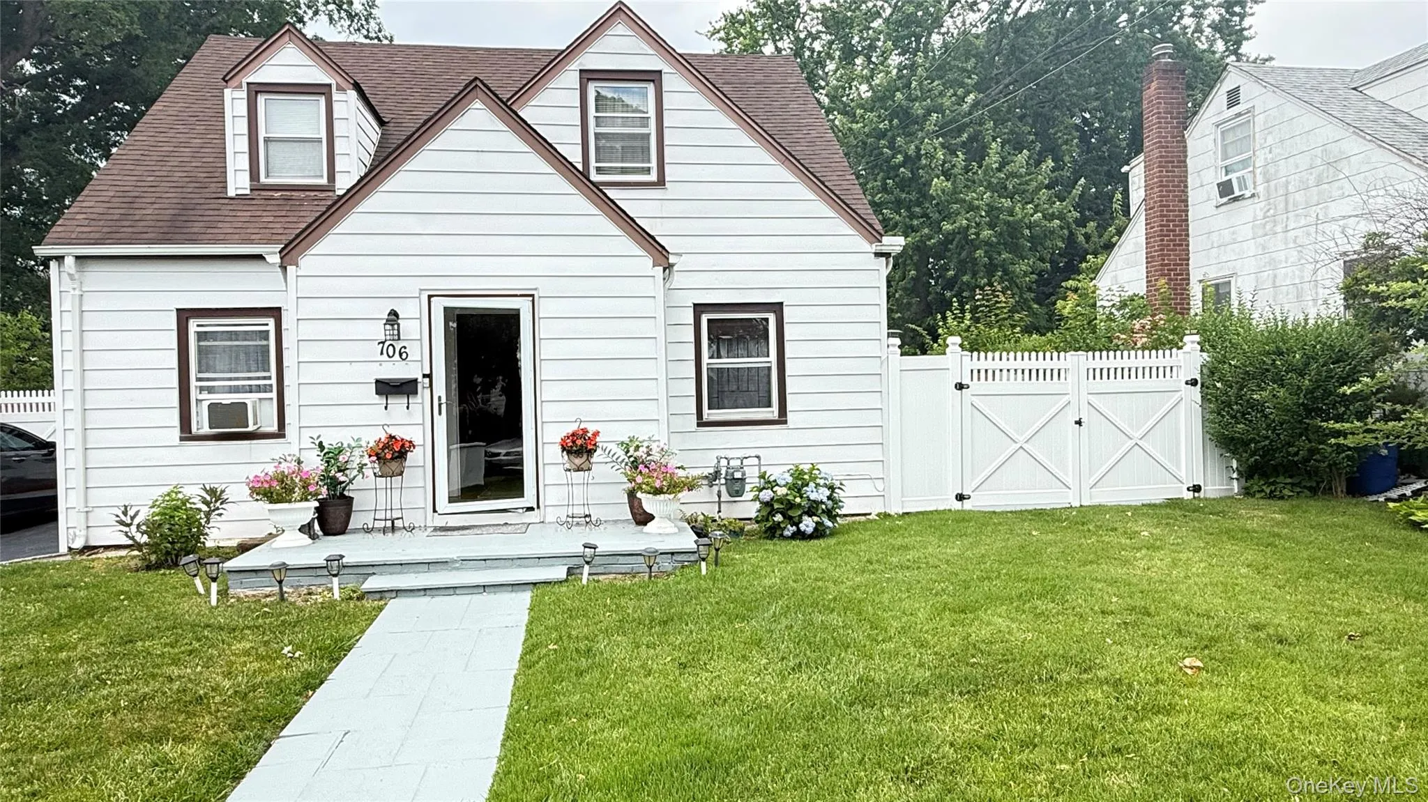 706 Partridge Avenue, Hempstead, NY, 4 Bedrooms Bedrooms, 7 Rooms Rooms,3 BathroomsBathrooms,Residential,For Rent,Partridge,0,KEY1017950 706 Partridge Avenue, Hempstead, NY, 4 Bedrooms Bedrooms, 7 Rooms Rooms,3 BathroomsBathrooms,Residential,For Rent,Partridge,0,KEY1017950