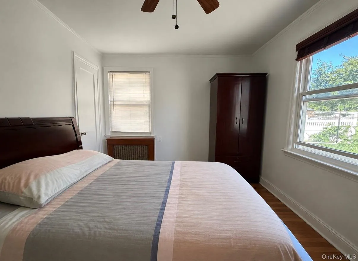 146-23 22nd Avenue, New York, NY, 3 Bedrooms Bedrooms, 7 Rooms Rooms,3 BathroomsBathrooms,Residential,For Rent,22nd,0,KEY1017951 146-23 22nd Avenue, New York, NY, 3 Bedrooms Bedrooms, 7 Rooms Rooms,3 BathroomsBathrooms,Residential,For Rent,22nd,0,KEY1017951