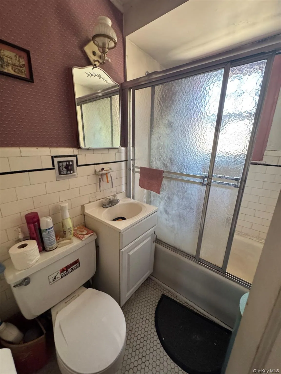 14719 Hoover Avenue, New York, NY, 2 Bedrooms Bedrooms, 4 Rooms Rooms,1 BathroomBathrooms,Residential,For Rent,Hoover,0,KEY1017958 14719 Hoover Avenue, New York, NY, 2 Bedrooms Bedrooms, 4 Rooms Rooms,1 BathroomBathrooms,Residential,For Rent,Hoover,0,KEY1017958