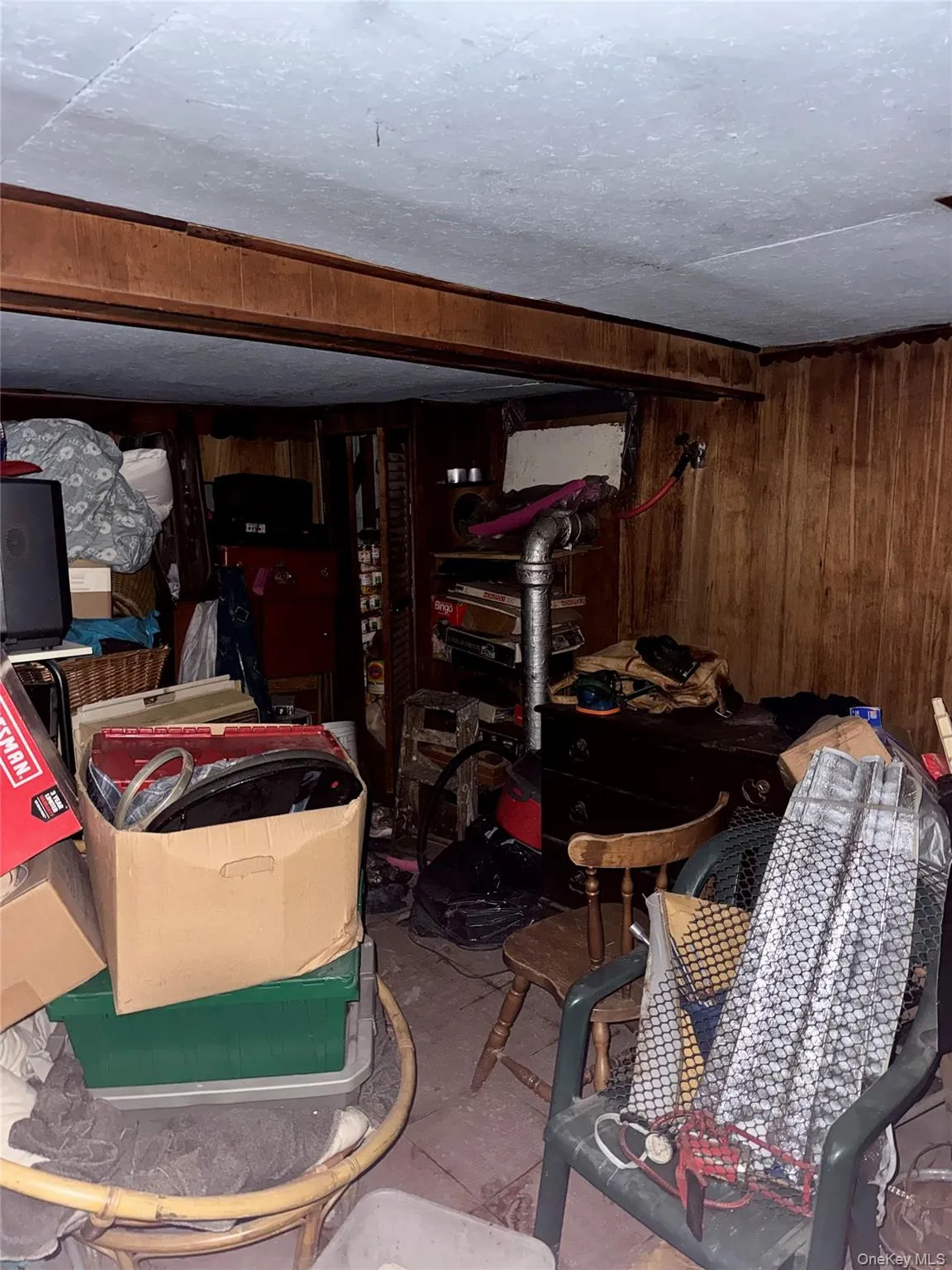 14719 Hoover Avenue, New York, NY, 2 Bedrooms Bedrooms, 4 Rooms Rooms,1 BathroomBathrooms,Residential,For Rent,Hoover,0,KEY1017958 14719 Hoover Avenue, New York, NY, 2 Bedrooms Bedrooms, 4 Rooms Rooms,1 BathroomBathrooms,Residential,For Rent,Hoover,0,KEY1017958