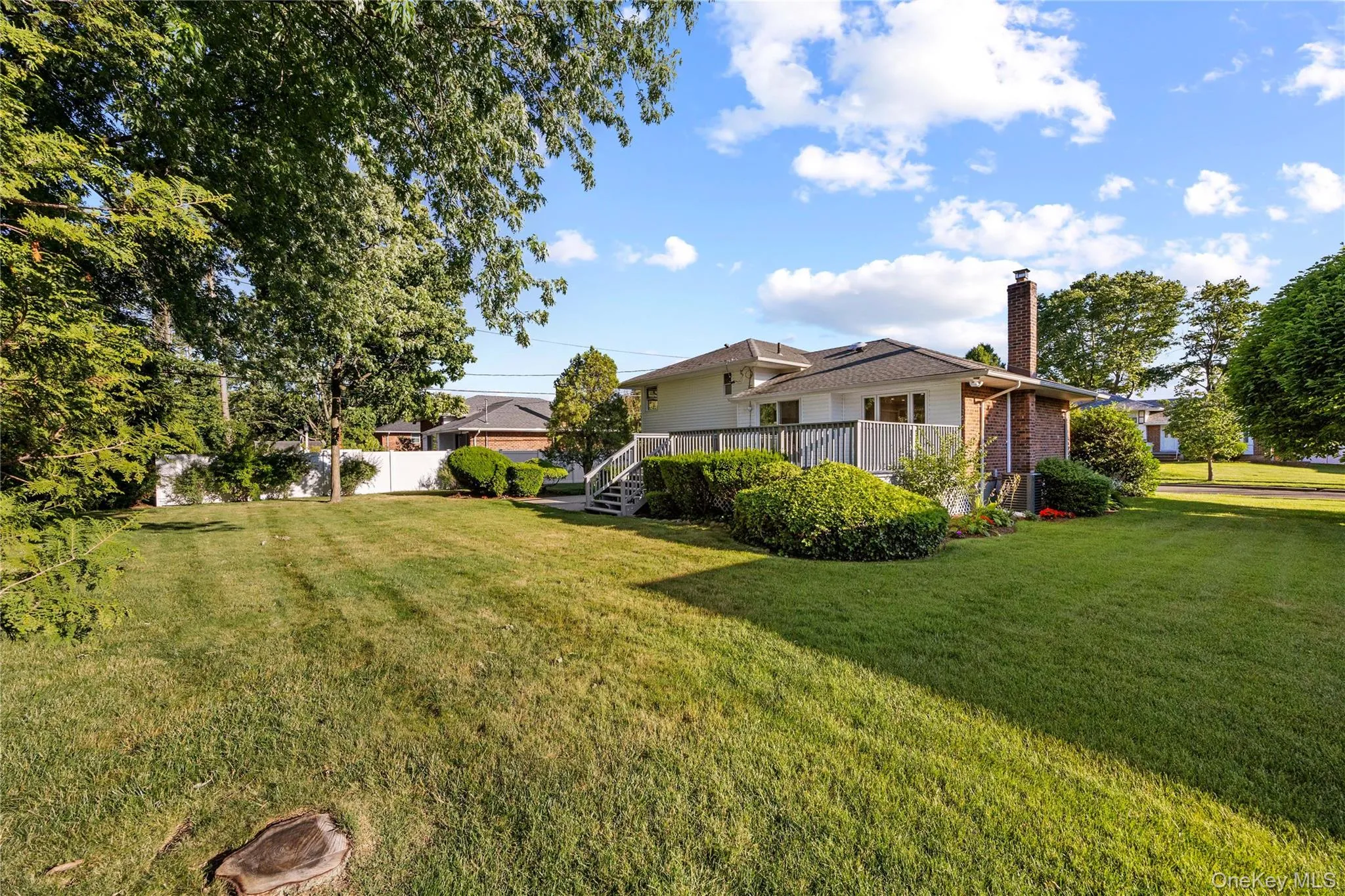 17 Wren Drive, Oyster Bay, NY, 4 Bedrooms Bedrooms, 9 Rooms Rooms,2 BathroomsBathrooms,Residential,For Rent,Wren,0,KEY1017959 17 Wren Drive, Oyster Bay, NY, 4 Bedrooms Bedrooms, 9 Rooms Rooms,2 BathroomsBathrooms,Residential,For Rent,Wren,0,KEY1017959