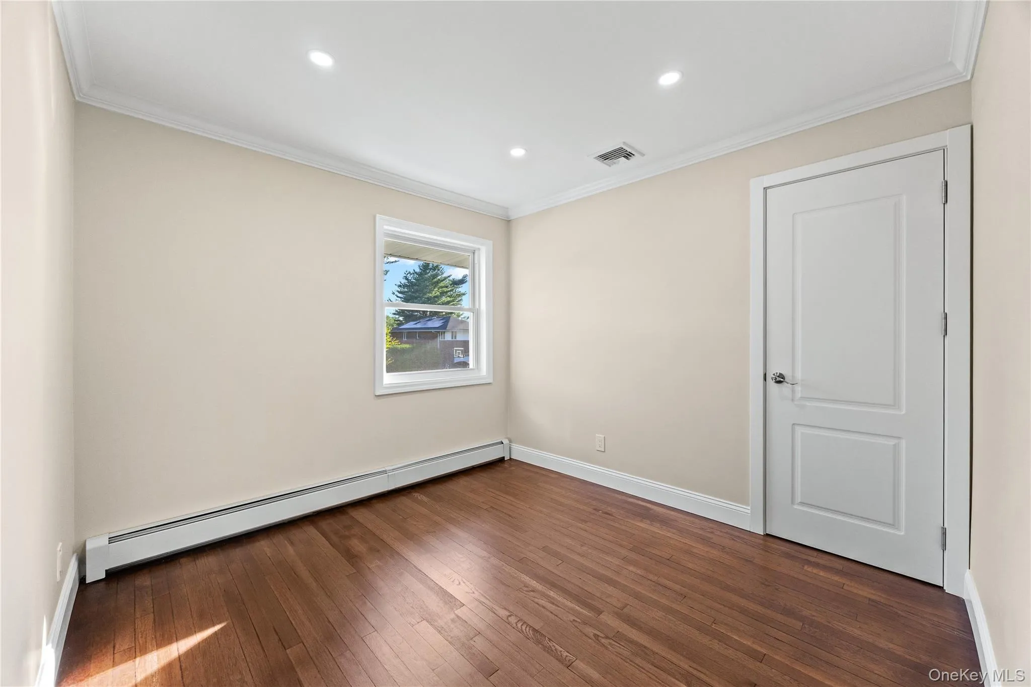 17 Wren Drive, Oyster Bay, NY, 4 Bedrooms Bedrooms, 9 Rooms Rooms,2 BathroomsBathrooms,Residential,For Rent,Wren,0,KEY1017959 17 Wren Drive, Oyster Bay, NY, 4 Bedrooms Bedrooms, 9 Rooms Rooms,2 BathroomsBathrooms,Residential,For Rent,Wren,0,KEY1017959