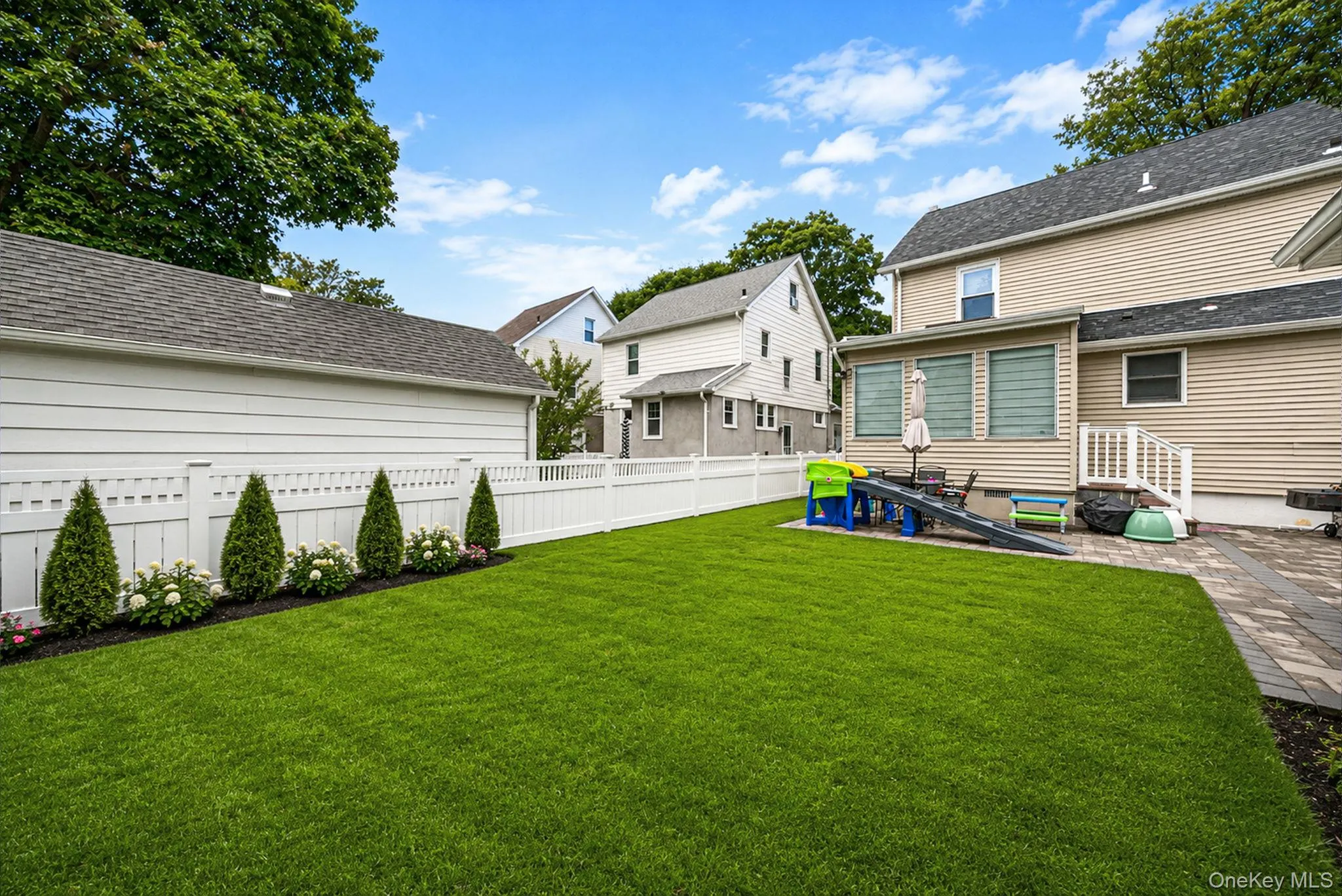 159 Iris Avenue, Hempstead, NY, 3 Bedrooms Bedrooms, 8 Rooms Rooms,2 BathroomsBathrooms,Residential,For Rent,Iris,0,1017960 159 Iris Avenue, Hempstead, NY, 3 Bedrooms Bedrooms, 8 Rooms Rooms,2 BathroomsBathrooms,Residential,For Rent,Iris,0,1017960