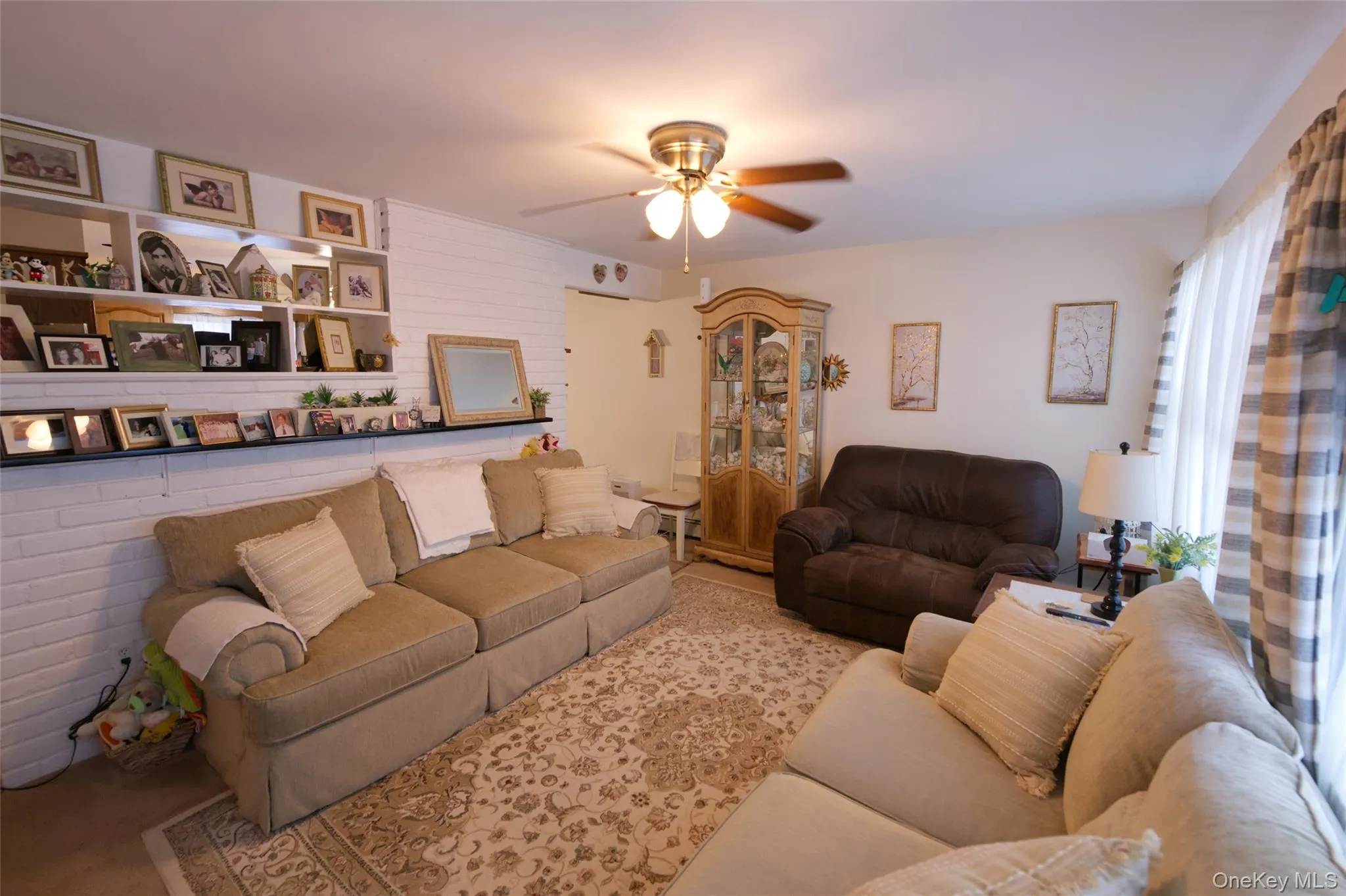 245 Sprucewood Drive, Hempstead, NY, 4 Bedrooms Bedrooms, 6 Rooms Rooms,1 BathroomBathrooms,Residential,For Rent,Sprucewood,0,1017963 245 Sprucewood Drive, Hempstead, NY, 4 Bedrooms Bedrooms, 6 Rooms Rooms,1 BathroomBathrooms,Residential,For Rent,Sprucewood,0,1017963