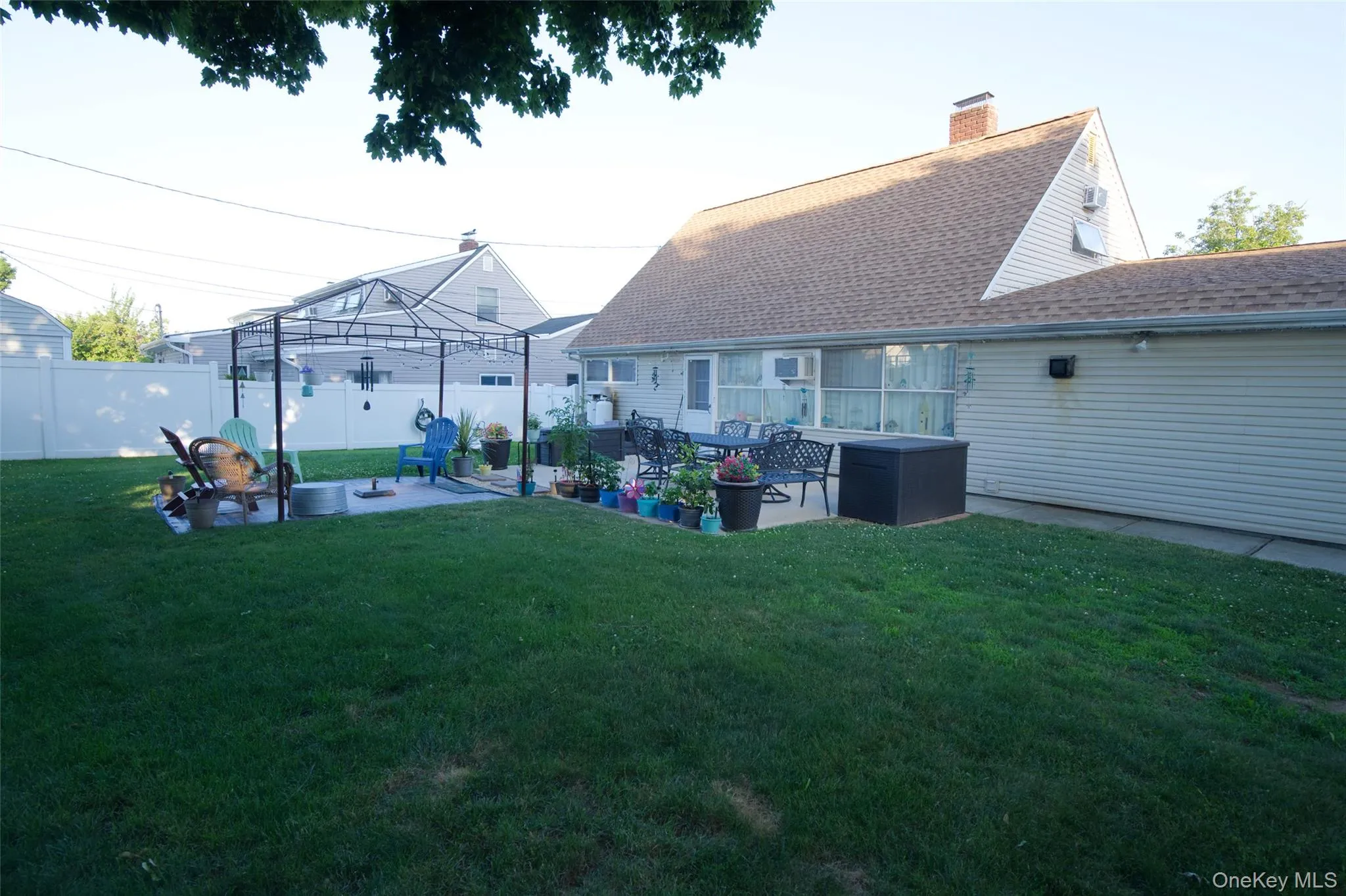 245 Sprucewood Drive, Hempstead, NY, 4 Bedrooms Bedrooms, 6 Rooms Rooms,1 BathroomBathrooms,Residential,For Rent,Sprucewood,0,1017963 245 Sprucewood Drive, Hempstead, NY, 4 Bedrooms Bedrooms, 6 Rooms Rooms,1 BathroomBathrooms,Residential,For Rent,Sprucewood,0,1017963