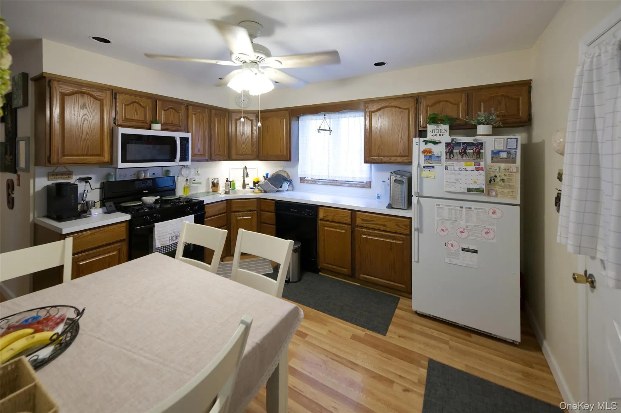 245 Sprucewood Drive, Hempstead, NY, 4 Bedrooms Bedrooms, 6 Rooms Rooms,1 BathroomBathrooms,Residential,For Rent,Sprucewood,0,1017963 245 Sprucewood Drive, Hempstead, NY, 4 Bedrooms Bedrooms, 6 Rooms Rooms,1 BathroomBathrooms,Residential,For Rent,Sprucewood,0,1017963