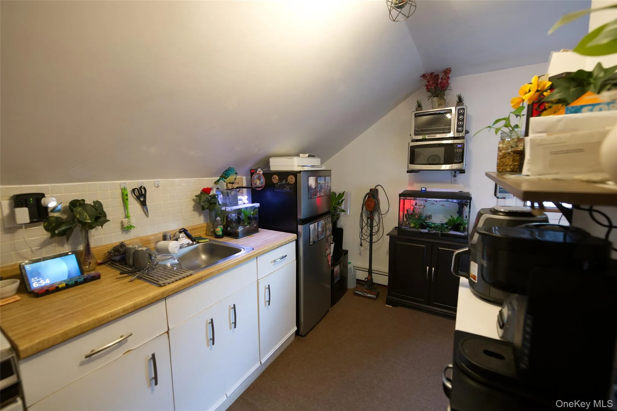 245 Sprucewood Drive, Hempstead, NY, 4 Bedrooms Bedrooms, 6 Rooms Rooms,1 BathroomBathrooms,Residential,For Rent,Sprucewood,0,1017963 245 Sprucewood Drive, Hempstead, NY, 4 Bedrooms Bedrooms, 6 Rooms Rooms,1 BathroomBathrooms,Residential,For Rent,Sprucewood,0,1017963