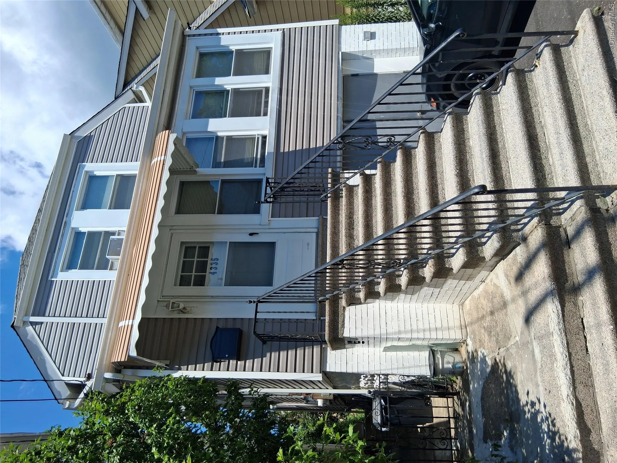 4335 Byron Avenue, New York, NY, 4 Bedrooms Bedrooms, 11 Rooms Rooms,2 BathroomsBathrooms,Residential,For Rent,Byron,0,KEY1017965 4335 Byron Avenue, New York, NY, 4 Bedrooms Bedrooms, 11 Rooms Rooms,2 BathroomsBathrooms,Residential,For Rent,Byron,0,KEY1017965