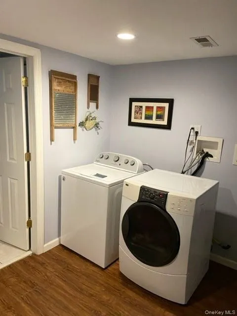 8 Rochelle Court, Stony Point, NY, 3 Bedrooms Bedrooms, 7 Rooms Rooms,2 BathroomsBathrooms,Residential,For Rent,Rochelle,0,1017966 8 Rochelle Court, Stony Point, NY, 3 Bedrooms Bedrooms, 7 Rooms Rooms,2 BathroomsBathrooms,Residential,For Rent,Rochelle,0,1017966