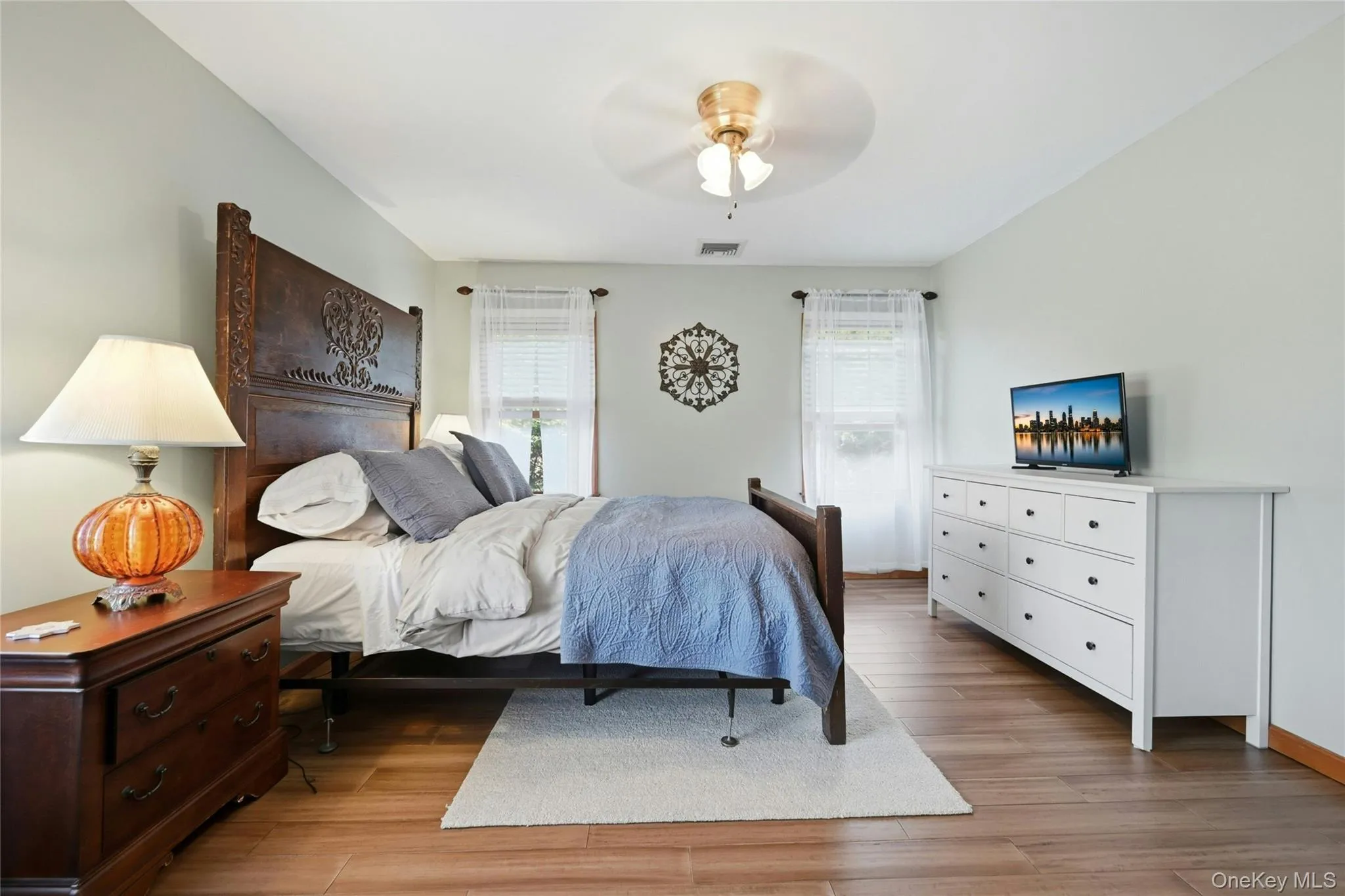 29 Vail Street, Huntington, NY, 4 Bedrooms Bedrooms, 10 Rooms Rooms,3 BathroomsBathrooms,Residential,For Rent,Vail,0,KEY1017967 29 Vail Street, Huntington, NY, 4 Bedrooms Bedrooms, 10 Rooms Rooms,3 BathroomsBathrooms,Residential,For Rent,Vail,0,KEY1017967