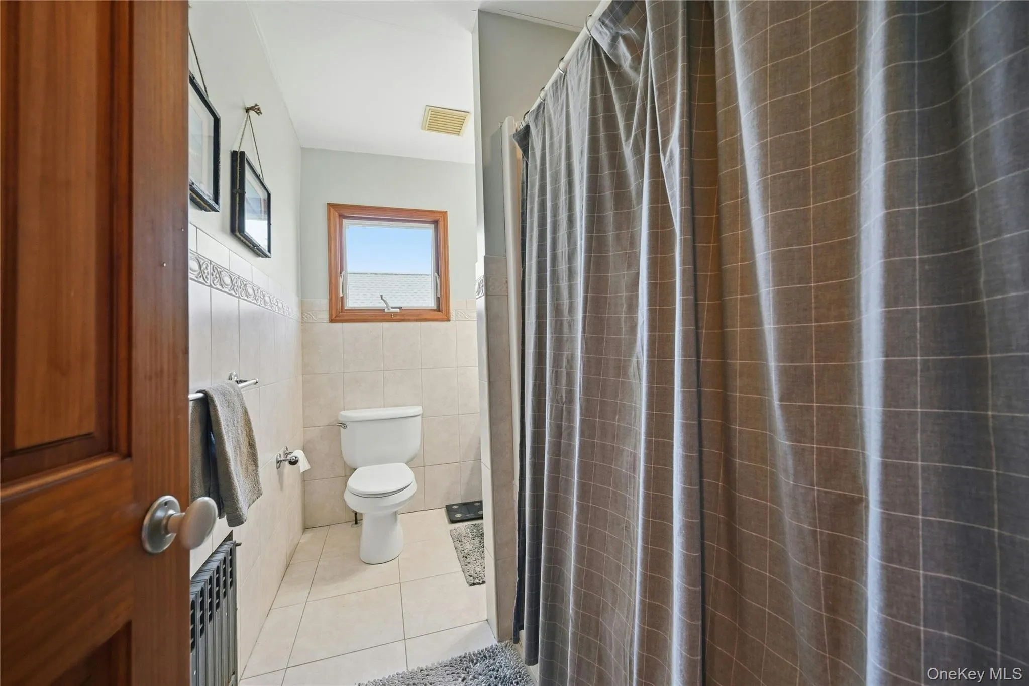 29 Vail Street, Huntington, NY, 4 Bedrooms Bedrooms, 10 Rooms Rooms,3 BathroomsBathrooms,Residential,For Rent,Vail,0,KEY1017967 29 Vail Street, Huntington, NY, 4 Bedrooms Bedrooms, 10 Rooms Rooms,3 BathroomsBathrooms,Residential,For Rent,Vail,0,KEY1017967