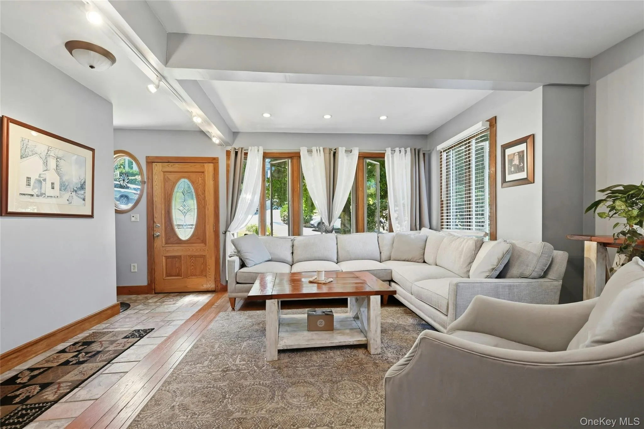 29 Vail Street, Huntington, NY, 4 Bedrooms Bedrooms, 10 Rooms Rooms,3 BathroomsBathrooms,Residential,For Rent,Vail,0,KEY1017967 29 Vail Street, Huntington, NY, 4 Bedrooms Bedrooms, 10 Rooms Rooms,3 BathroomsBathrooms,Residential,For Rent,Vail,0,KEY1017967