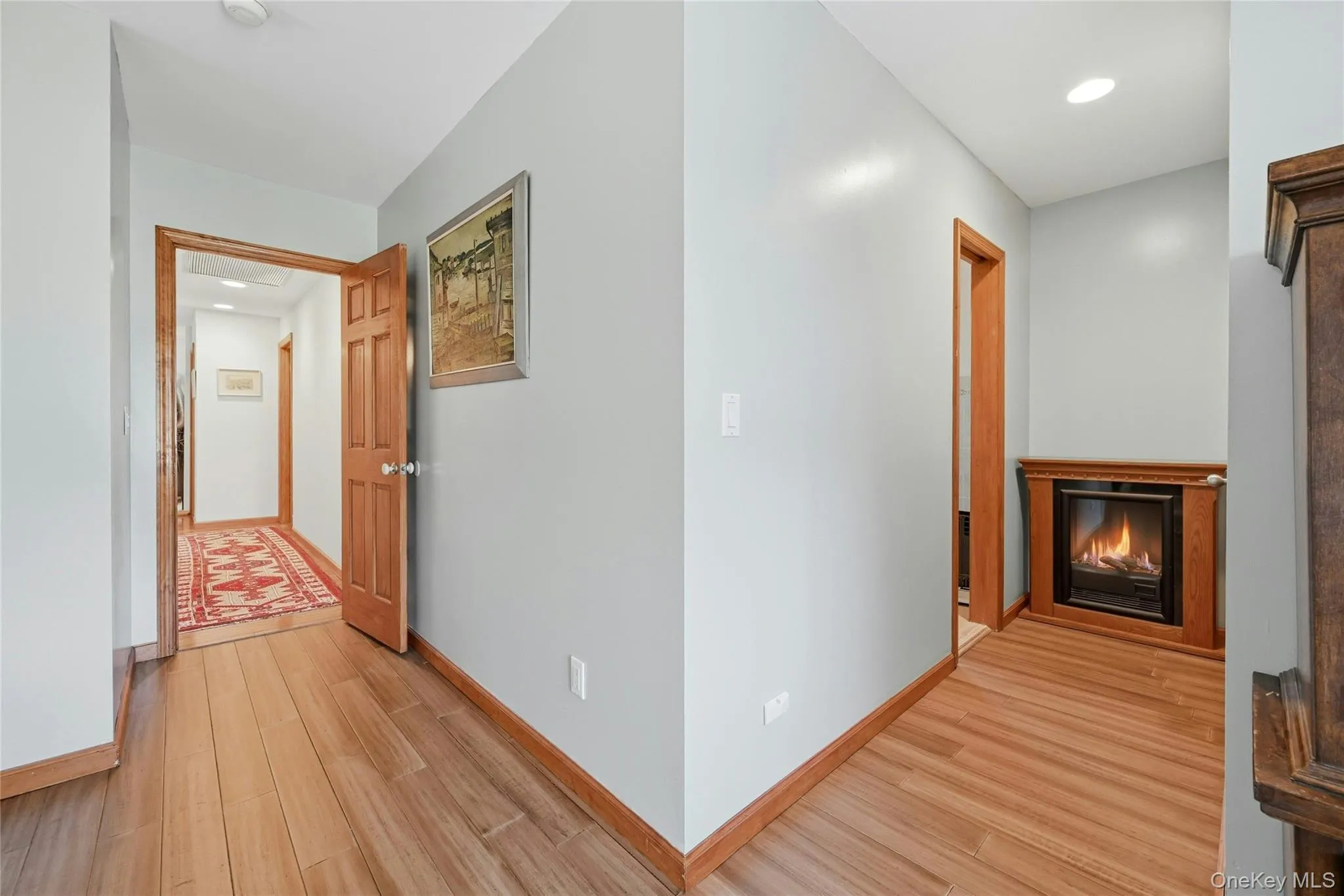 29 Vail Street, Huntington, NY, 4 Bedrooms Bedrooms, 10 Rooms Rooms,3 BathroomsBathrooms,Residential,For Rent,Vail,0,KEY1017967 29 Vail Street, Huntington, NY, 4 Bedrooms Bedrooms, 10 Rooms Rooms,3 BathroomsBathrooms,Residential,For Rent,Vail,0,KEY1017967