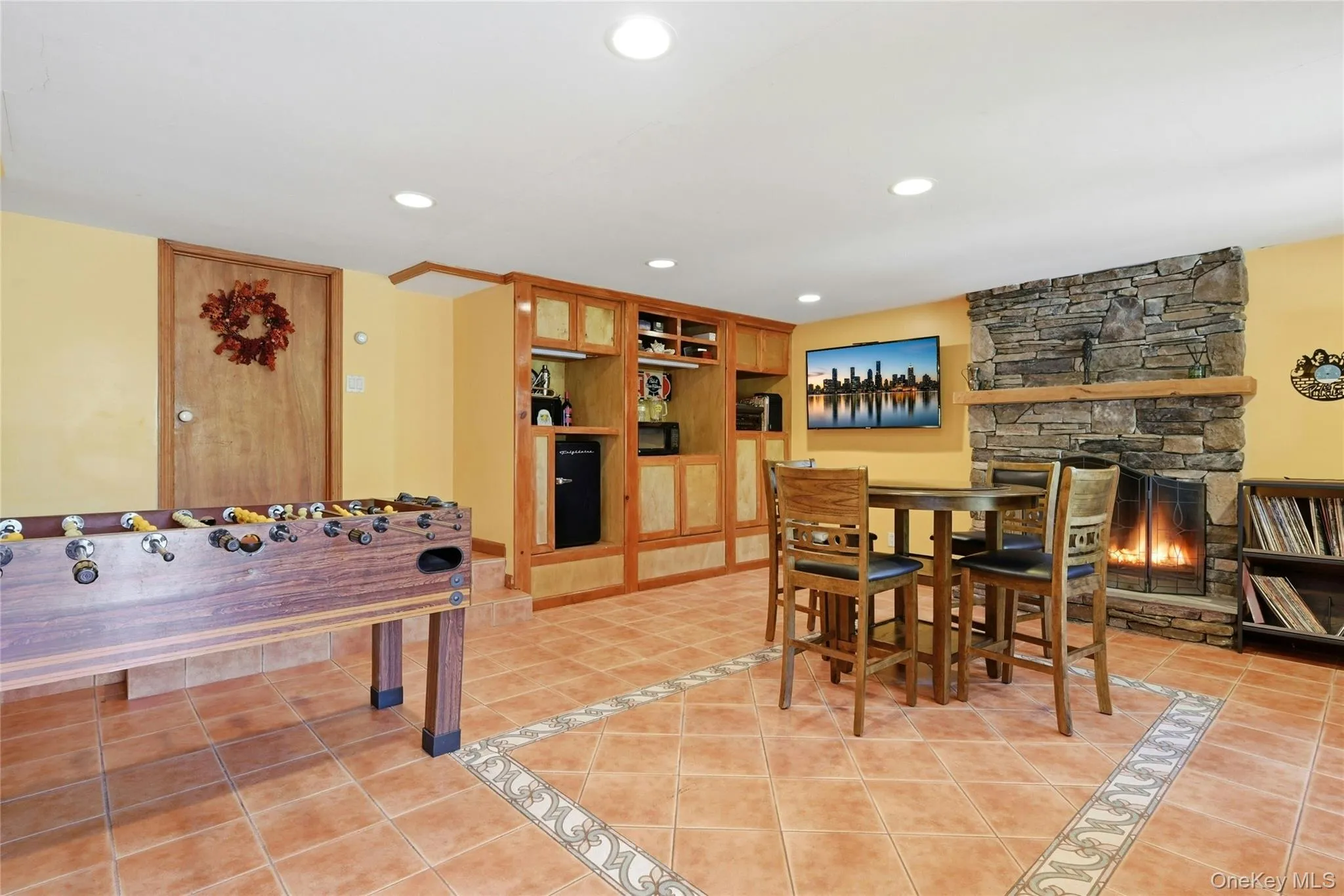 29 Vail Street, Huntington, NY, 4 Bedrooms Bedrooms, 10 Rooms Rooms,3 BathroomsBathrooms,Residential,For Rent,Vail,0,KEY1017967 29 Vail Street, Huntington, NY, 4 Bedrooms Bedrooms, 10 Rooms Rooms,3 BathroomsBathrooms,Residential,For Rent,Vail,0,KEY1017967