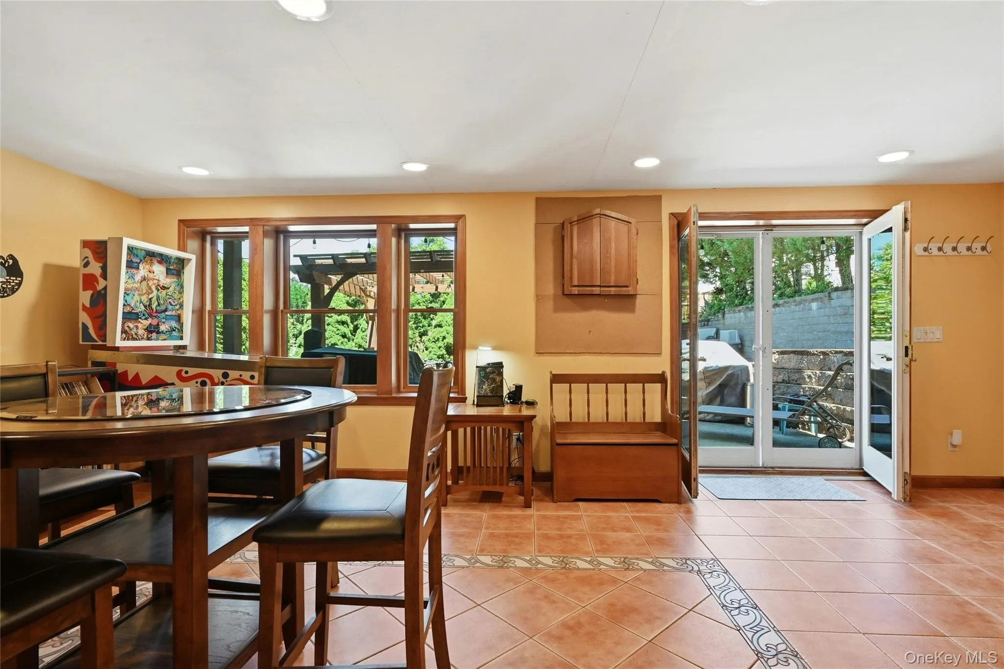 29 Vail Street, Huntington, NY, 4 Bedrooms Bedrooms, 10 Rooms Rooms,3 BathroomsBathrooms,Residential,For Rent,Vail,0,KEY1017967 29 Vail Street, Huntington, NY, 4 Bedrooms Bedrooms, 10 Rooms Rooms,3 BathroomsBathrooms,Residential,For Rent,Vail,0,KEY1017967