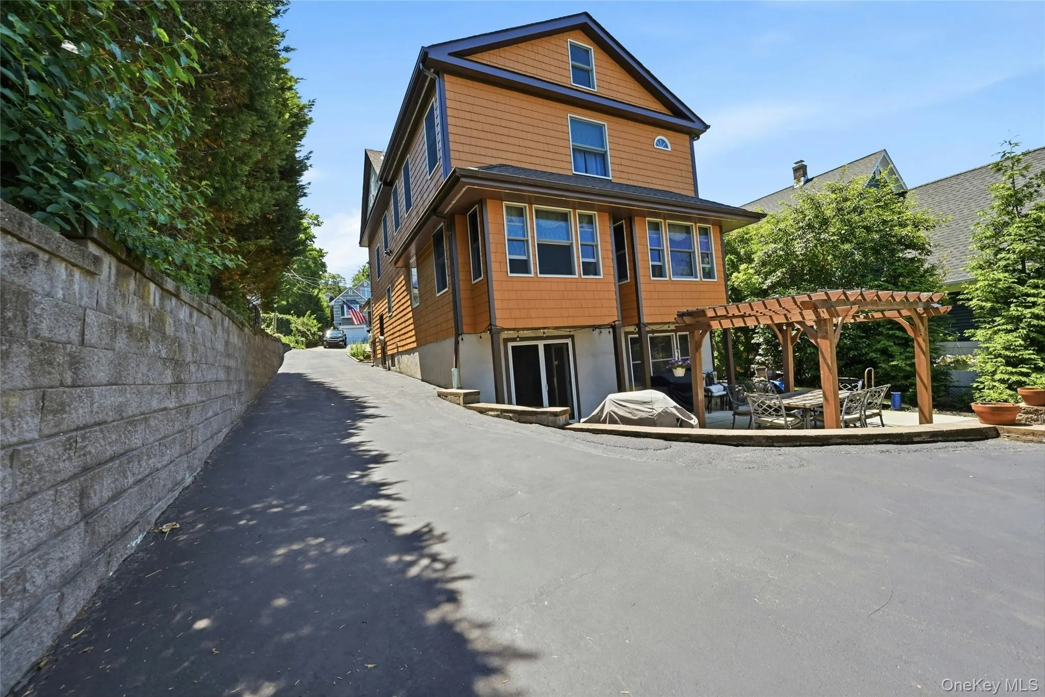 29 Vail Street, Huntington, NY, 4 Bedrooms Bedrooms, 10 Rooms Rooms,3 BathroomsBathrooms,Residential,For Rent,Vail,0,KEY1017967 29 Vail Street, Huntington, NY, 4 Bedrooms Bedrooms, 10 Rooms Rooms,3 BathroomsBathrooms,Residential,For Rent,Vail,0,KEY1017967