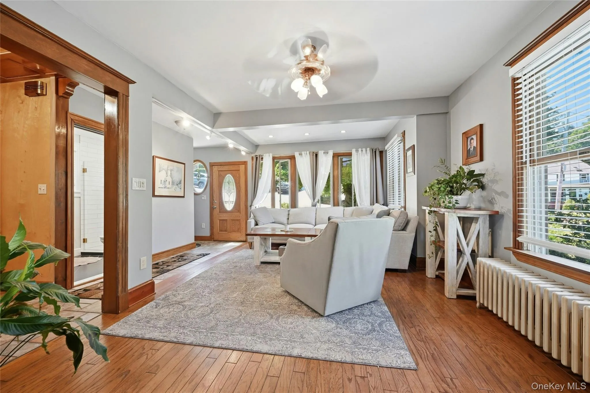 29 Vail Street, Huntington, NY, 4 Bedrooms Bedrooms, 10 Rooms Rooms,3 BathroomsBathrooms,Residential,For Rent,Vail,0,KEY1017967 29 Vail Street, Huntington, NY, 4 Bedrooms Bedrooms, 10 Rooms Rooms,3 BathroomsBathrooms,Residential,For Rent,Vail,0,KEY1017967