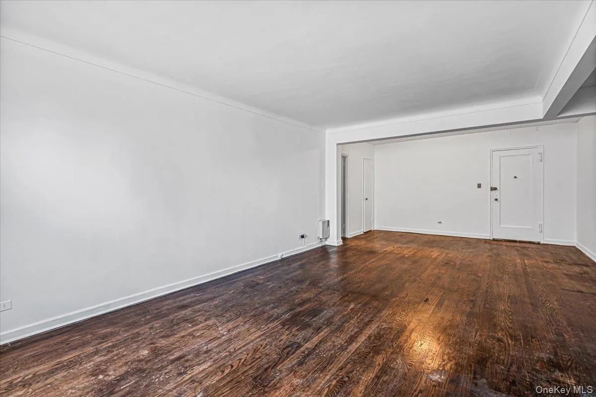 8333 Austin Street, New York, NY, 2 Bedrooms Bedrooms, 6 Rooms Rooms,1 BathroomBathrooms,Residential,For Rent,Austin,0,1017972 8333 Austin Street, New York, NY, 2 Bedrooms Bedrooms, 6 Rooms Rooms,1 BathroomBathrooms,Residential,For Rent,Austin,0,1017972