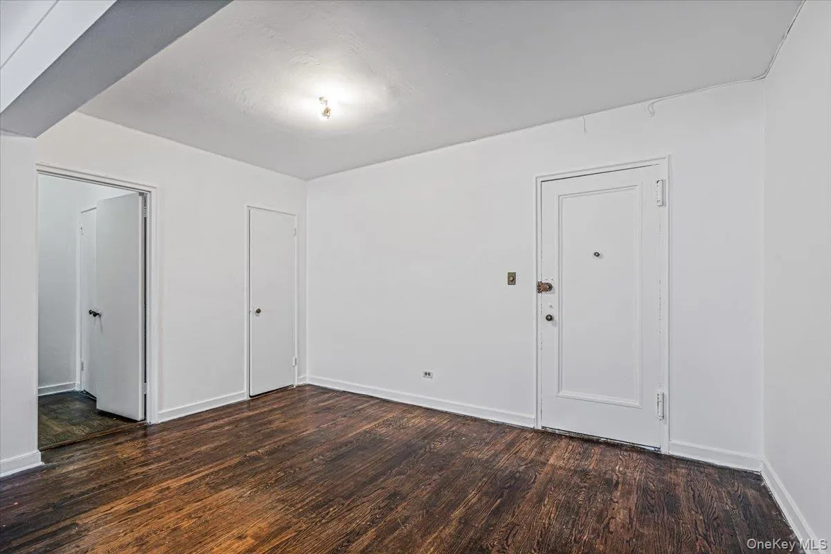 8333 Austin Street, New York, NY, 2 Bedrooms Bedrooms, 6 Rooms Rooms,1 BathroomBathrooms,Residential,For Rent,Austin,0,1017972 8333 Austin Street, New York, NY, 2 Bedrooms Bedrooms, 6 Rooms Rooms,1 BathroomBathrooms,Residential,For Rent,Austin,0,1017972