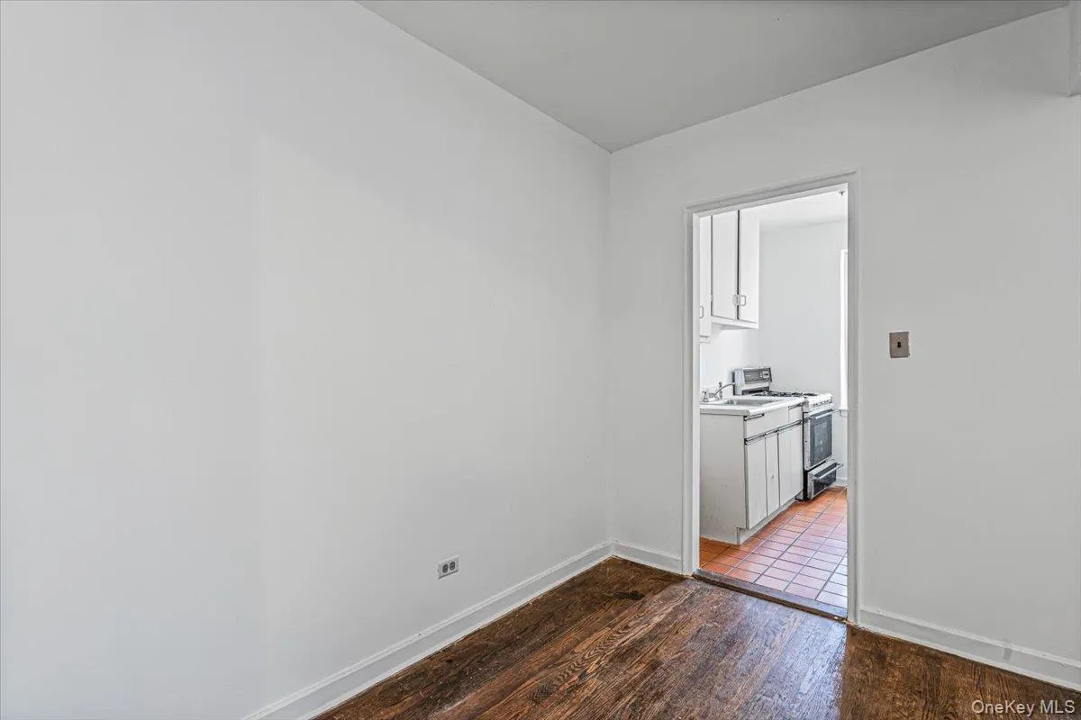 8333 Austin Street, New York, NY, 2 Bedrooms Bedrooms, 6 Rooms Rooms,1 BathroomBathrooms,Residential,For Rent,Austin,0,1017972 8333 Austin Street, New York, NY, 2 Bedrooms Bedrooms, 6 Rooms Rooms,1 BathroomBathrooms,Residential,For Rent,Austin,0,1017972