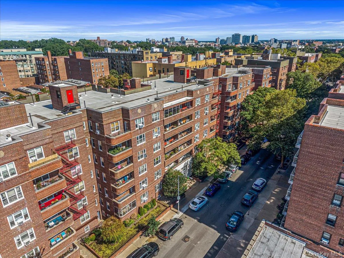 8333 Austin Street, New York, NY, 2 Bedrooms Bedrooms, 6 Rooms Rooms,1 BathroomBathrooms,Residential,For Rent,Austin,0,1017972 8333 Austin Street, New York, NY, 2 Bedrooms Bedrooms, 6 Rooms Rooms,1 BathroomBathrooms,Residential,For Rent,Austin,0,1017972