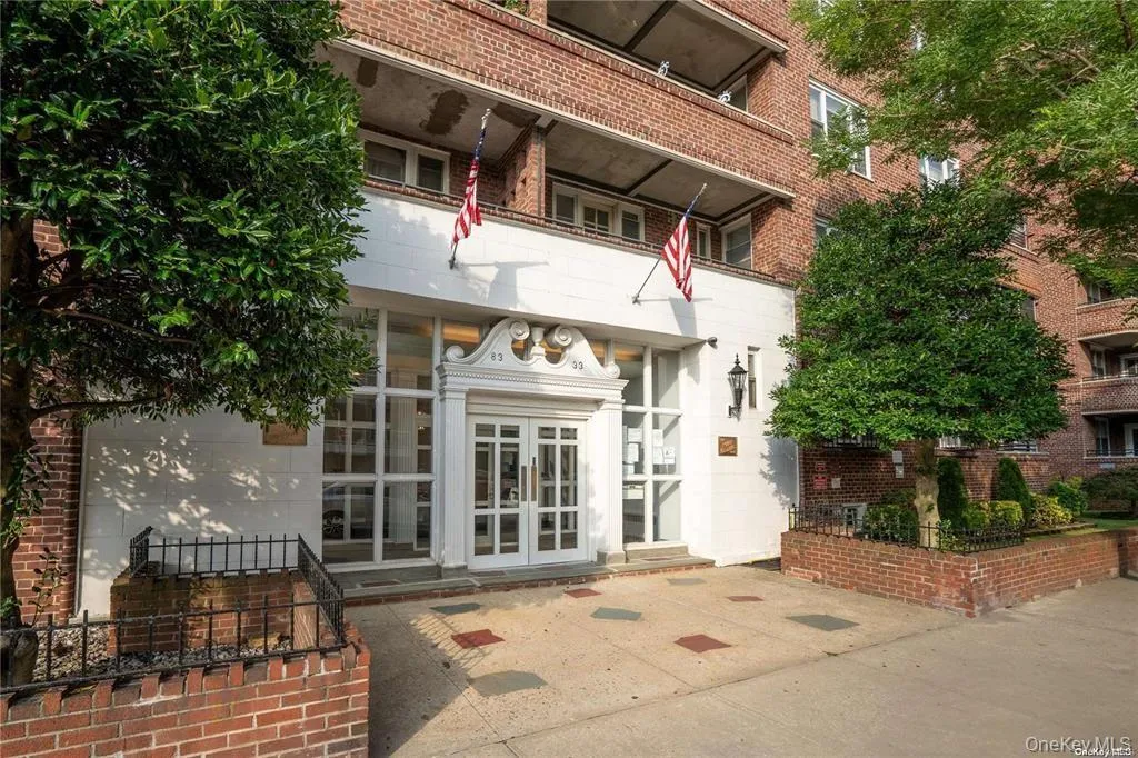 8333 Austin Street, New York, NY, 2 Bedrooms Bedrooms, 6 Rooms Rooms,1 BathroomBathrooms,Residential,For Rent,Austin,0,1017972 8333 Austin Street, New York, NY, 2 Bedrooms Bedrooms, 6 Rooms Rooms,1 BathroomBathrooms,Residential,For Rent,Austin,0,1017972