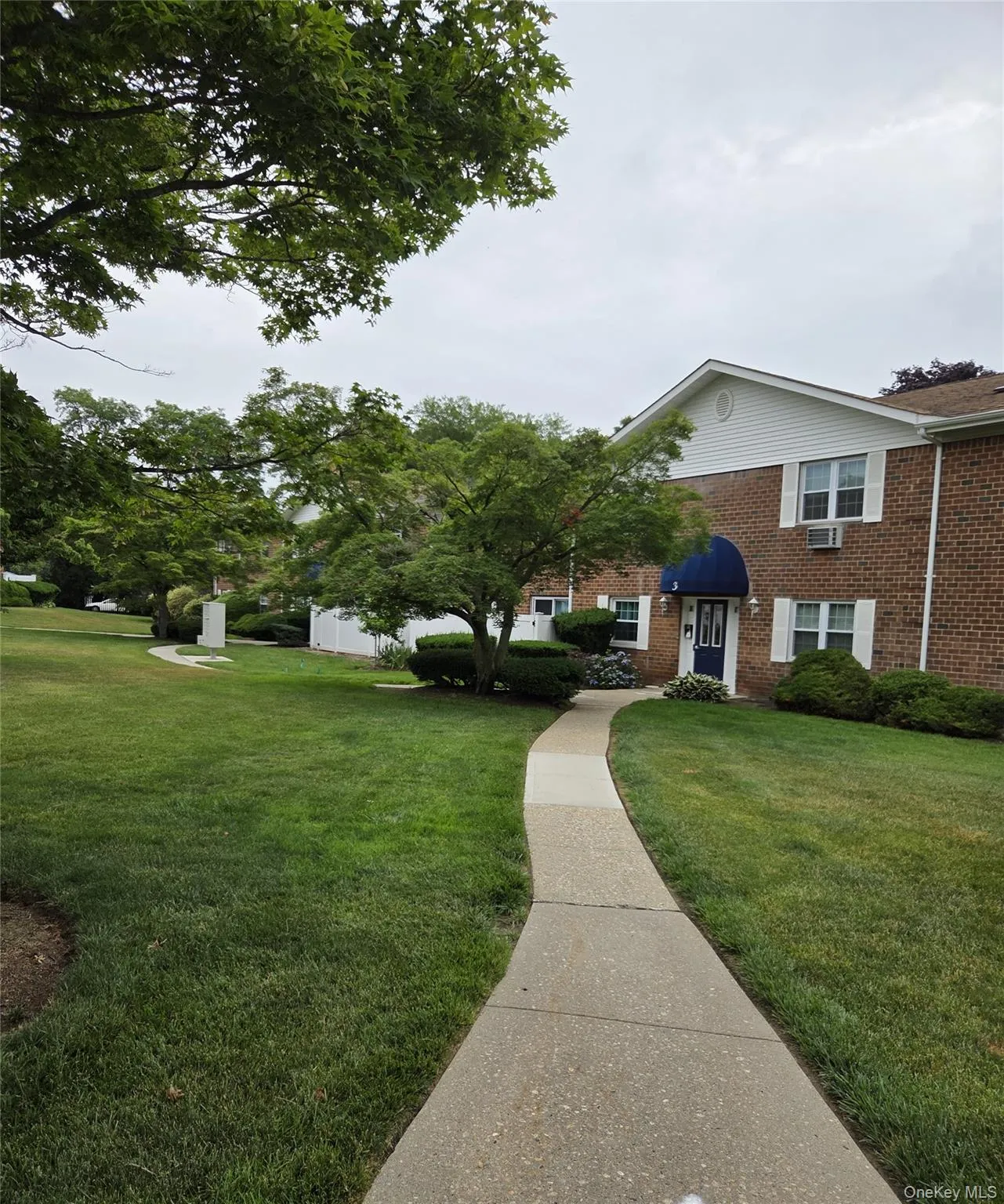 460 Old Town Road, Brookhaven, NY, 1 Bedroom Bedrooms, 4 Rooms Rooms,1 BathroomBathrooms,Residential,For Rent,Old Town Road,0,1017973 460 Old Town Road, Brookhaven, NY, 1 Bedroom Bedrooms, 4 Rooms Rooms,1 BathroomBathrooms,Residential,For Rent,Old Town Road,0,1017973
