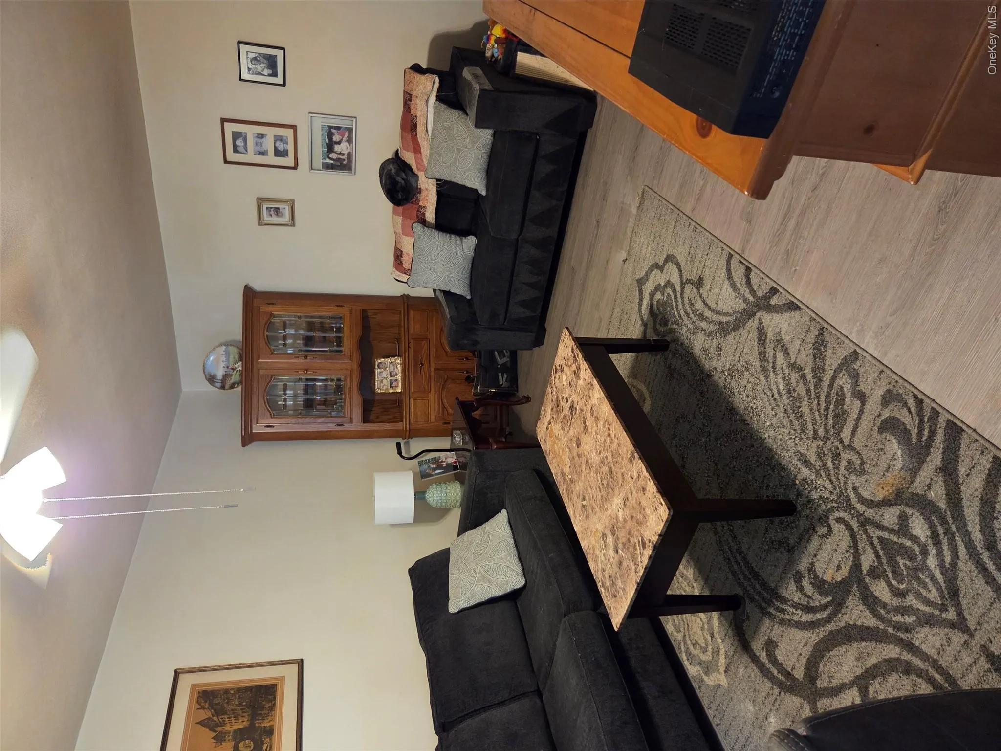 460 Old Town Road, Brookhaven, NY, 1 Bedroom Bedrooms, 4 Rooms Rooms,1 BathroomBathrooms,Residential,For Rent,Old Town Road,0,1017973 460 Old Town Road, Brookhaven, NY, 1 Bedroom Bedrooms, 4 Rooms Rooms,1 BathroomBathrooms,Residential,For Rent,Old Town Road,0,1017973