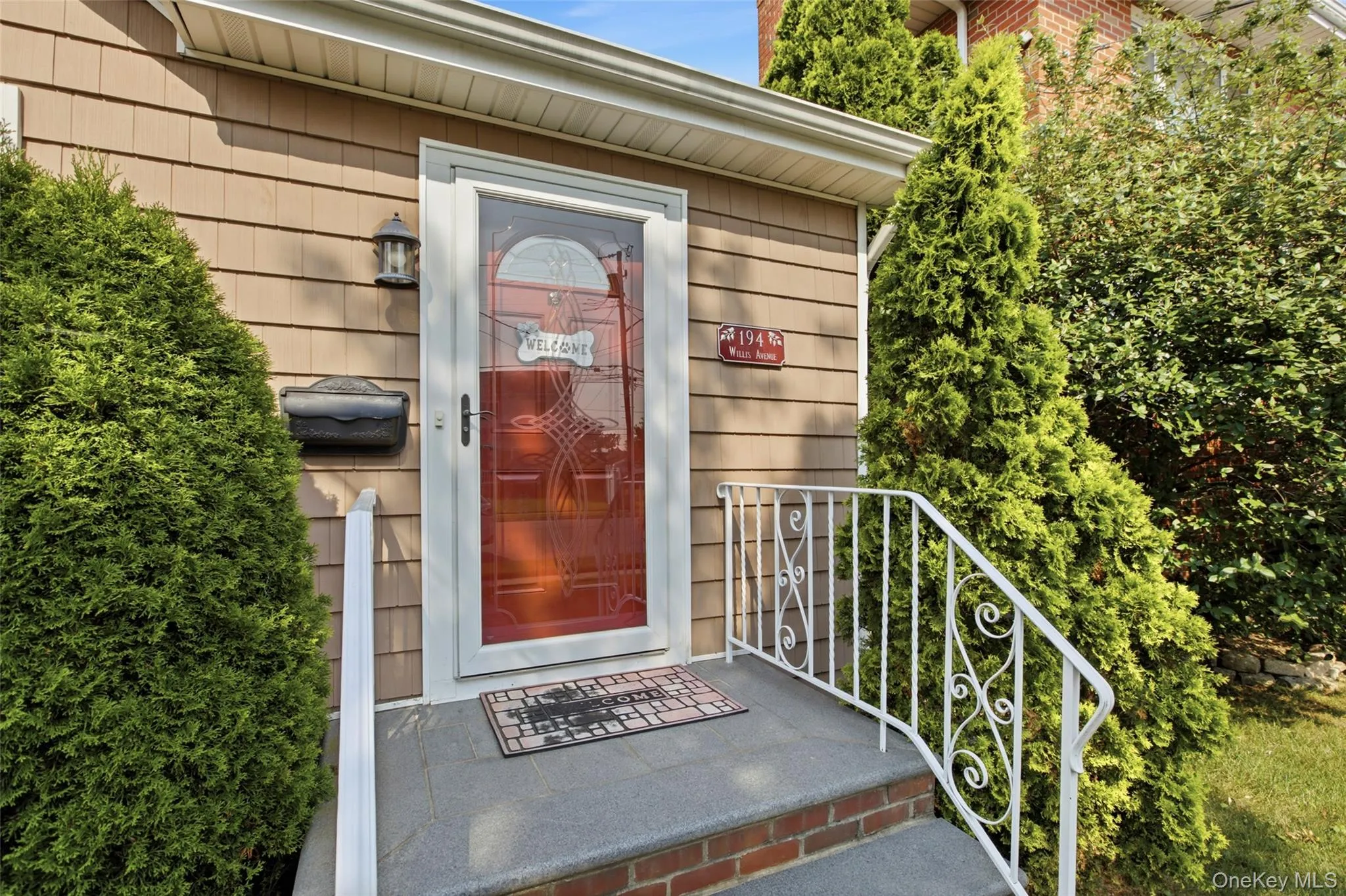 194 Willis Avenue, Hempstead, NY, 3 Bedrooms Bedrooms, 5 Rooms Rooms,2 BathroomsBathrooms,Residential,For Rent,Willis,0,1017974 194 Willis Avenue, Hempstead, NY, 3 Bedrooms Bedrooms, 5 Rooms Rooms,2 BathroomsBathrooms,Residential,For Rent,Willis,0,1017974