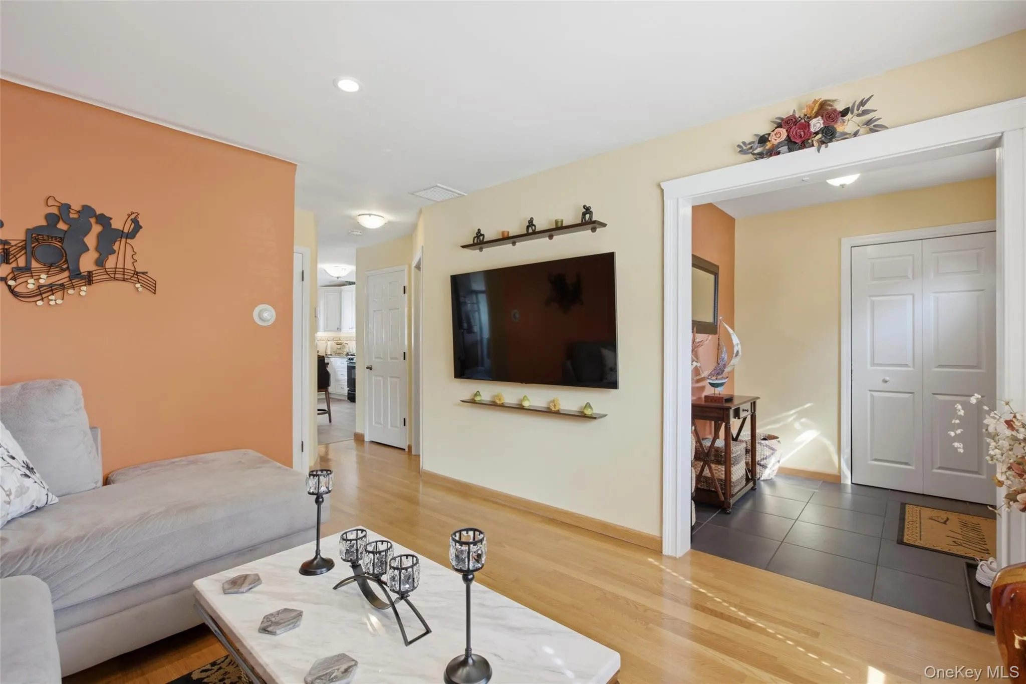 194 Willis Avenue, Hempstead, NY, 3 Bedrooms Bedrooms, 5 Rooms Rooms,2 BathroomsBathrooms,Residential,For Rent,Willis,0,1017974 194 Willis Avenue, Hempstead, NY, 3 Bedrooms Bedrooms, 5 Rooms Rooms,2 BathroomsBathrooms,Residential,For Rent,Willis,0,1017974