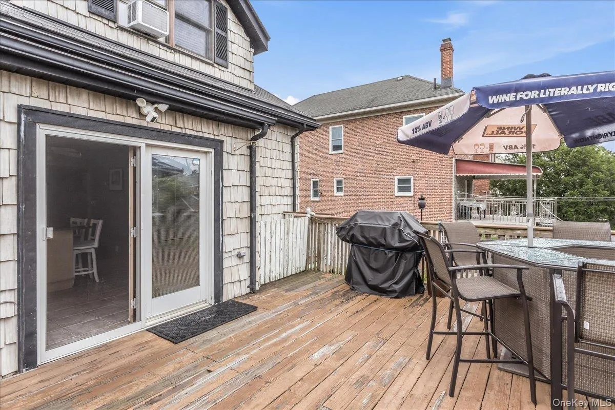 3158 Rawlins Avenue, New York, NY, 5 Bedrooms Bedrooms, 10 Rooms Rooms,3 BathroomsBathrooms,Residential,For Rent,Rawlins,0,1017978 3158 Rawlins Avenue, New York, NY, 5 Bedrooms Bedrooms, 10 Rooms Rooms,3 BathroomsBathrooms,Residential,For Rent,Rawlins,0,1017978