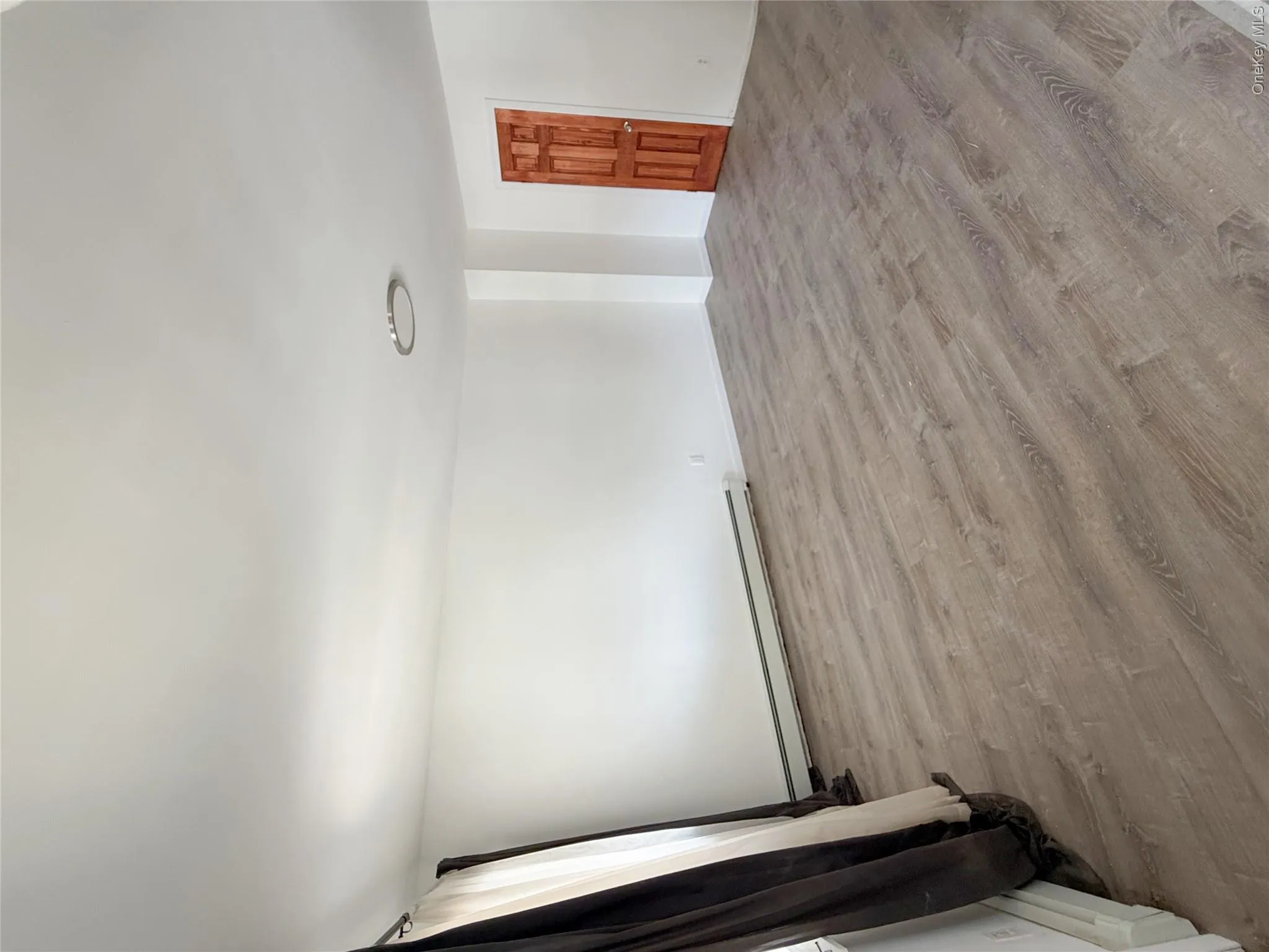 6947 Hillmeyer Avenue, New York, NY, 3 Bedrooms Bedrooms, 5 Rooms Rooms,1 BathroomBathrooms,Residential Lease,For Rent,Hillmeyer,0,1017979 6947 Hillmeyer Avenue, New York, NY, 3 Bedrooms Bedrooms, 5 Rooms Rooms,1 BathroomBathrooms,Residential Lease,For Rent,Hillmeyer,0,1017979