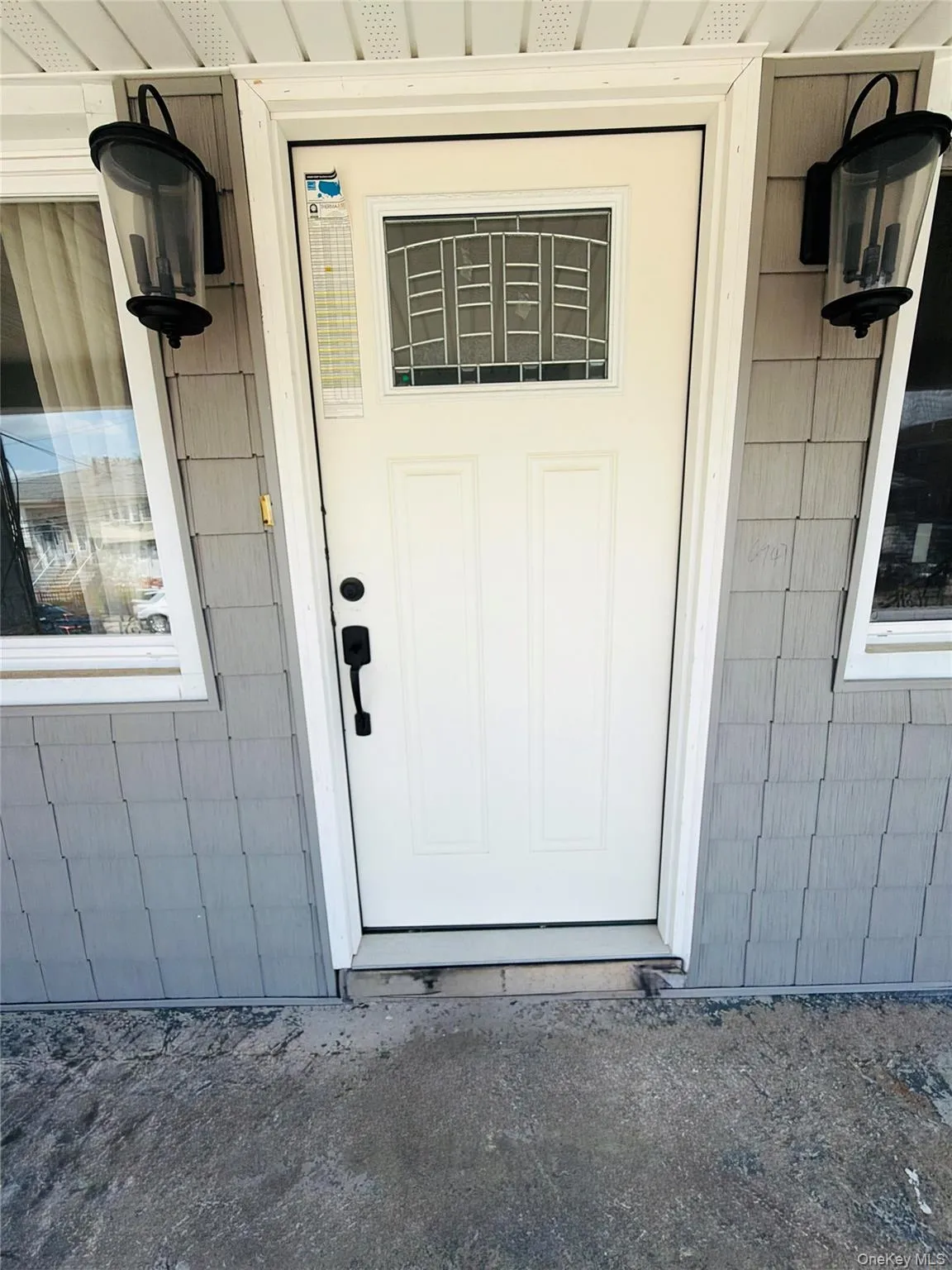 6947 Hillmeyer Avenue, New York, NY, 3 Bedrooms Bedrooms, 5 Rooms Rooms,1 BathroomBathrooms,Residential Lease,For Rent,Hillmeyer,0,1017979 6947 Hillmeyer Avenue, New York, NY, 3 Bedrooms Bedrooms, 5 Rooms Rooms,1 BathroomBathrooms,Residential Lease,For Rent,Hillmeyer,0,1017979