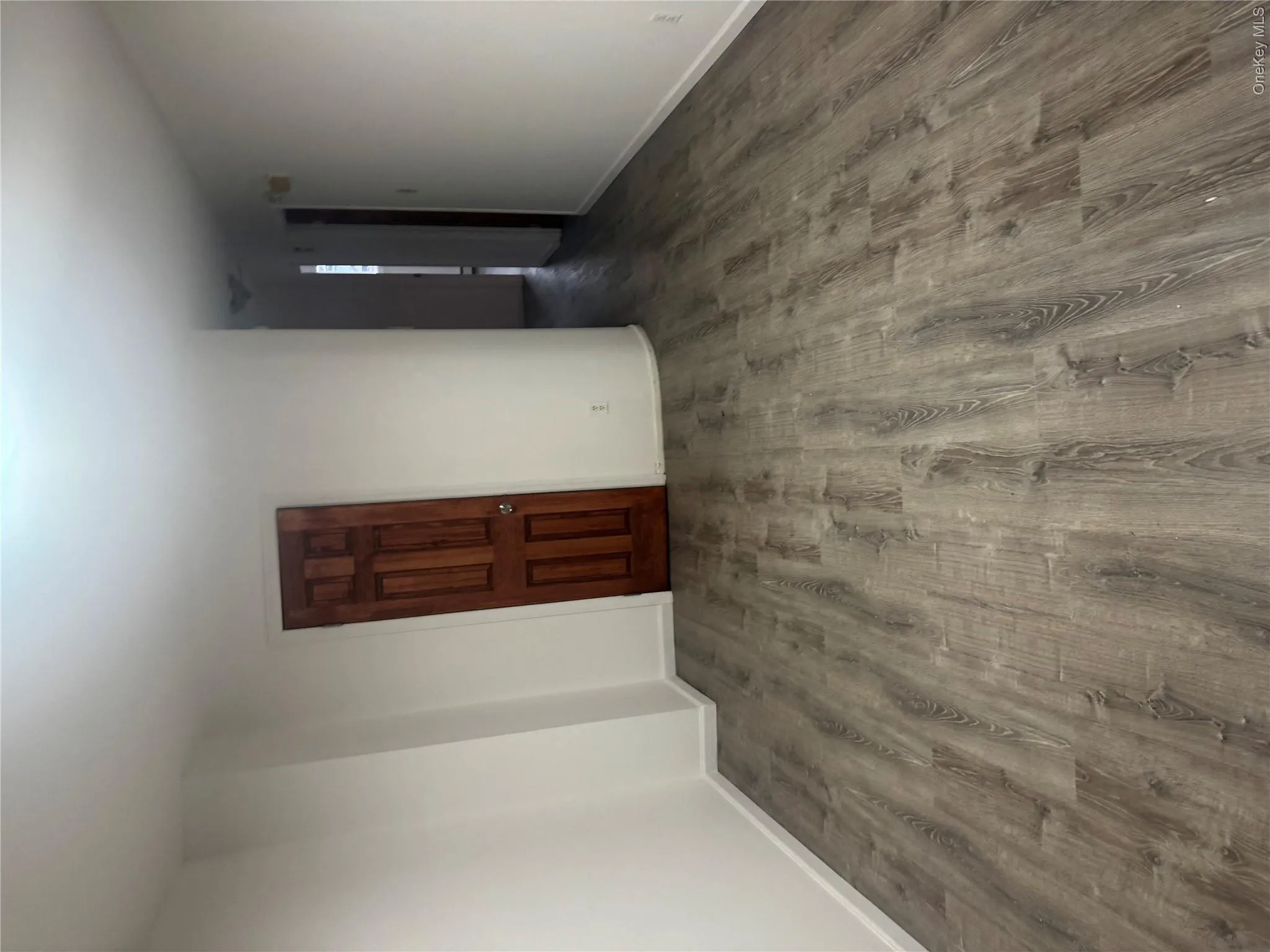 6947 Hillmeyer Avenue, New York, NY, 3 Bedrooms Bedrooms, 5 Rooms Rooms,1 BathroomBathrooms,Residential Lease,For Rent,Hillmeyer,0,KEY1017979 6947 Hillmeyer Avenue, New York, NY, 3 Bedrooms Bedrooms, 5 Rooms Rooms,1 BathroomBathrooms,Residential Lease,For Rent,Hillmeyer,0,KEY1017979