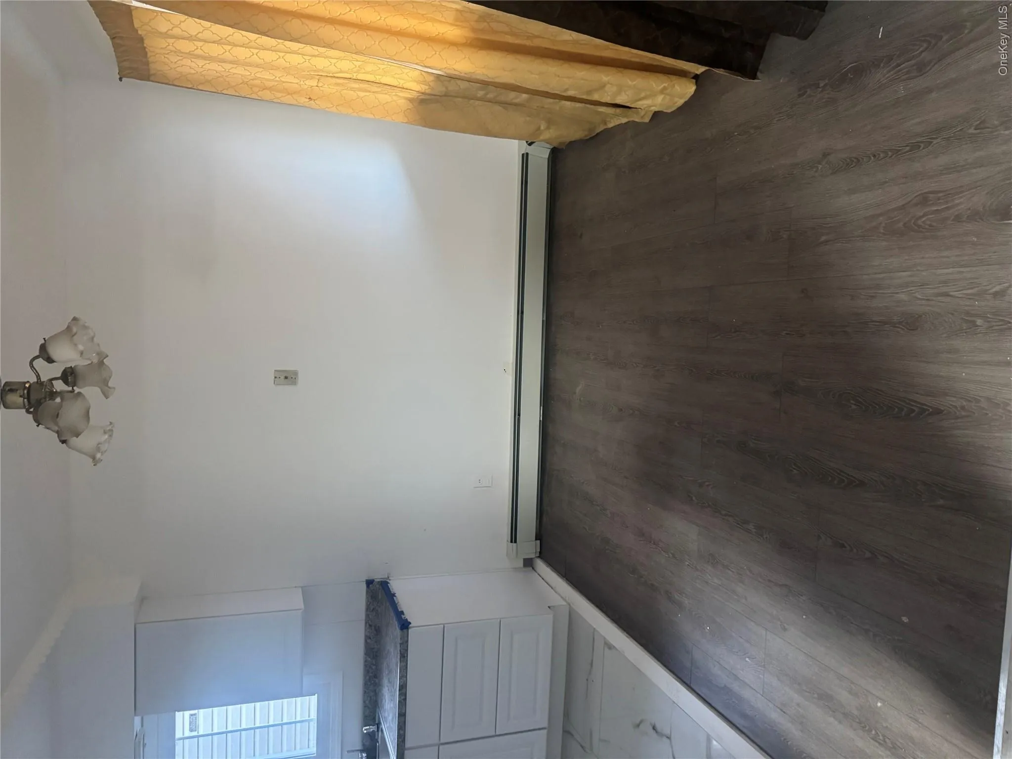6947 Hillmeyer Avenue, New York, NY, 3 Bedrooms Bedrooms, 5 Rooms Rooms,1 BathroomBathrooms,Residential Lease,For Rent,Hillmeyer,0,KEY1017979 6947 Hillmeyer Avenue, New York, NY, 3 Bedrooms Bedrooms, 5 Rooms Rooms,1 BathroomBathrooms,Residential Lease,For Rent,Hillmeyer,0,KEY1017979