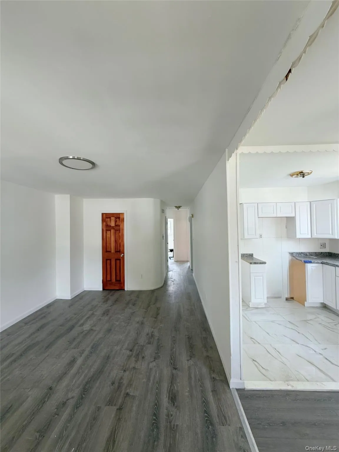 6947 Hillmeyer Avenue, New York, NY, 3 Bedrooms Bedrooms, 5 Rooms Rooms,1 BathroomBathrooms,Residential Lease,For Rent,Hillmeyer,0,1017979 6947 Hillmeyer Avenue, New York, NY, 3 Bedrooms Bedrooms, 5 Rooms Rooms,1 BathroomBathrooms,Residential Lease,For Rent,Hillmeyer,0,1017979