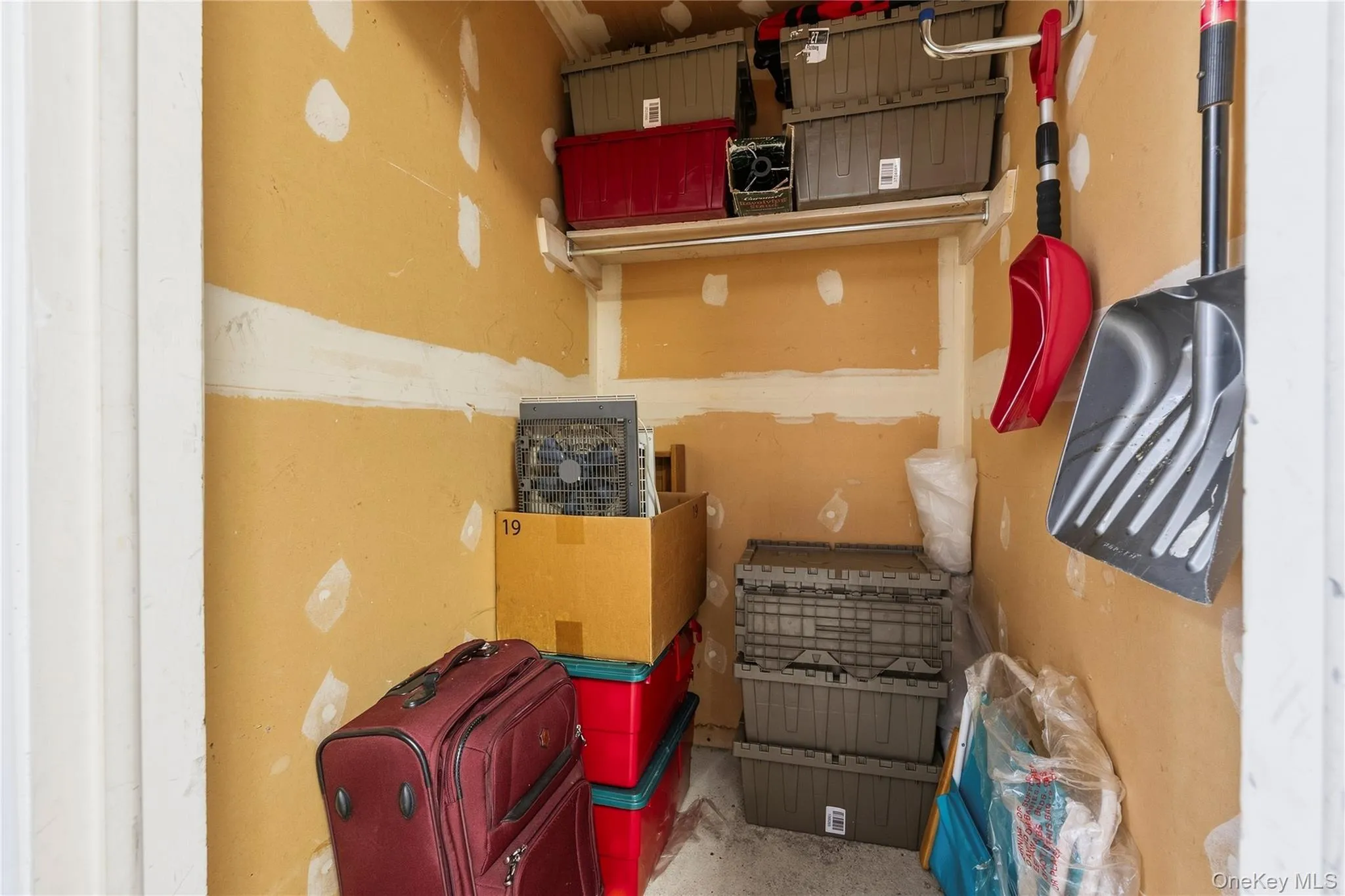 Private Storage Unit: 5'L x 4'W x 8'H Private Storage Unit: 5'L x 4'W x 8'H