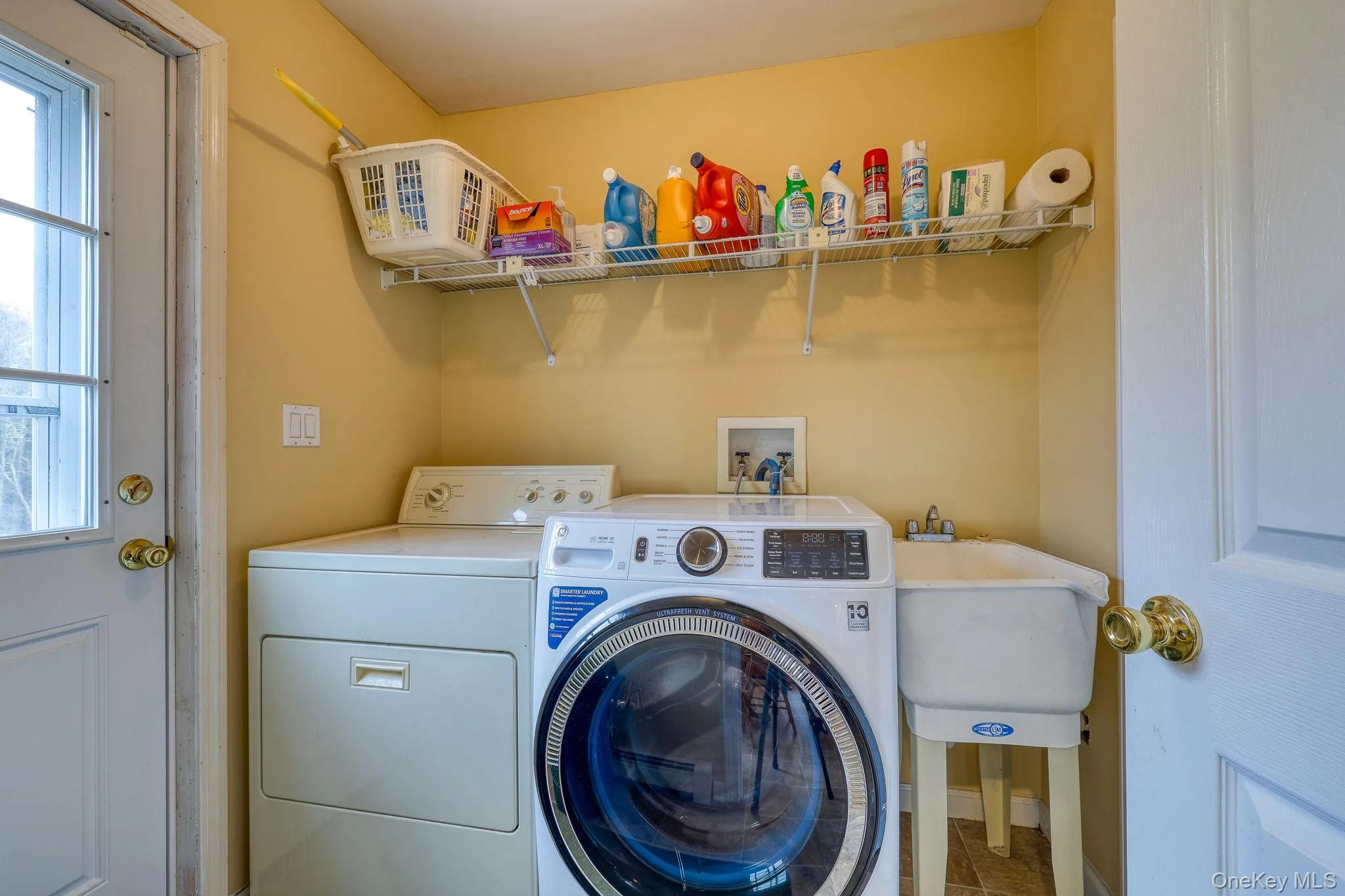 226 Big Woods Road, Thompson, NY, 3 Bedrooms Bedrooms, 9 Rooms Rooms,3 BathroomsBathrooms,Residential,For Rent,Big Woods,0,1017983 226 Big Woods Road, Thompson, NY, 3 Bedrooms Bedrooms, 9 Rooms Rooms,3 BathroomsBathrooms,Residential,For Rent,Big Woods,0,1017983