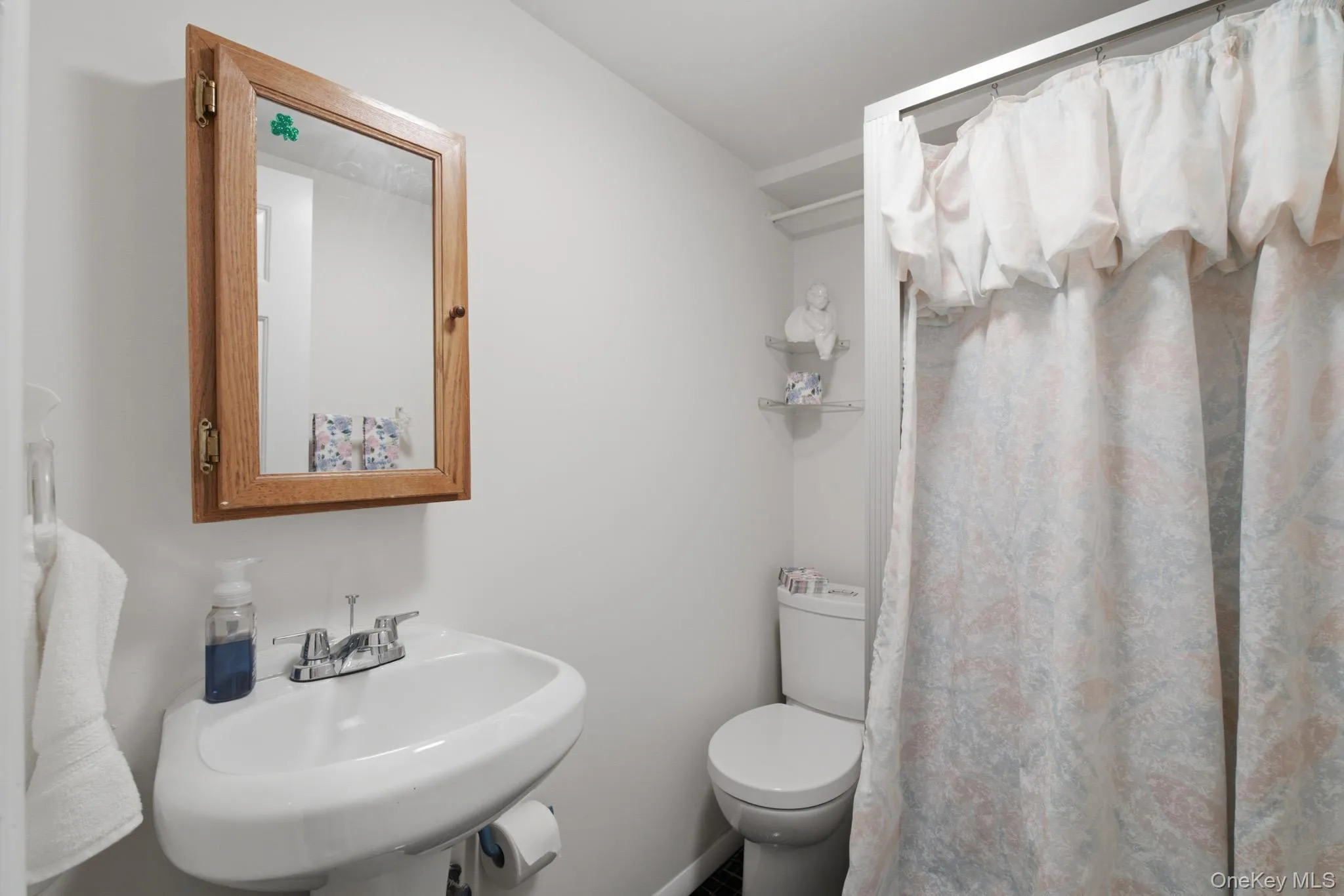 22 Washington Mews, Rye Town, NY, 2 Bedrooms Bedrooms, 6 Rooms Rooms,2 BathroomsBathrooms,Residential,For Rent,Washington,0,1017986 22 Washington Mews, Rye Town, NY, 2 Bedrooms Bedrooms, 6 Rooms Rooms,2 BathroomsBathrooms,Residential,For Rent,Washington,0,1017986