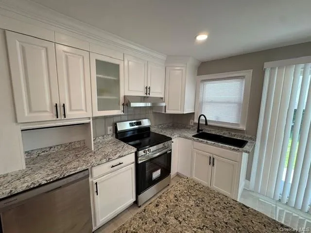 277 Jackson Avenue, Oyster Bay, NY, 4 Bedrooms Bedrooms, 6 Rooms Rooms,3 BathroomsBathrooms,Residential Lease,For Rent,Jackson,0,1017989 277 Jackson Avenue, Oyster Bay, NY, 4 Bedrooms Bedrooms, 6 Rooms Rooms,3 BathroomsBathrooms,Residential Lease,For Rent,Jackson,0,1017989