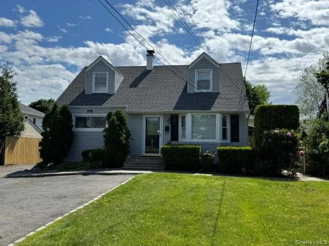 277 Jackson Avenue, Oyster Bay, NY, 4 Bedrooms Bedrooms, 6 Rooms Rooms,3 BathroomsBathrooms,Residential Lease,For Rent,Jackson,0,1017989 277 Jackson Avenue, Oyster Bay, NY, 4 Bedrooms Bedrooms, 6 Rooms Rooms,3 BathroomsBathrooms,Residential Lease,For Rent,Jackson,0,1017989