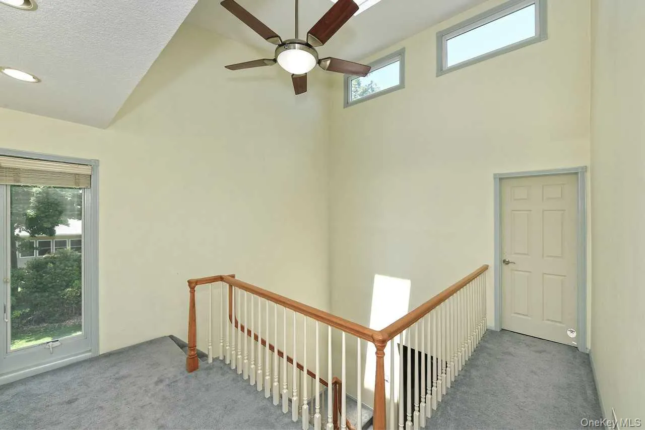 20 Oak Street, Smithtown, NY, 3 Bedrooms Bedrooms, 8 Rooms Rooms,2 BathroomsBathrooms,Residential,For Rent,Oak,0,1017995 20 Oak Street, Smithtown, NY, 3 Bedrooms Bedrooms, 8 Rooms Rooms,2 BathroomsBathrooms,Residential,For Rent,Oak,0,1017995