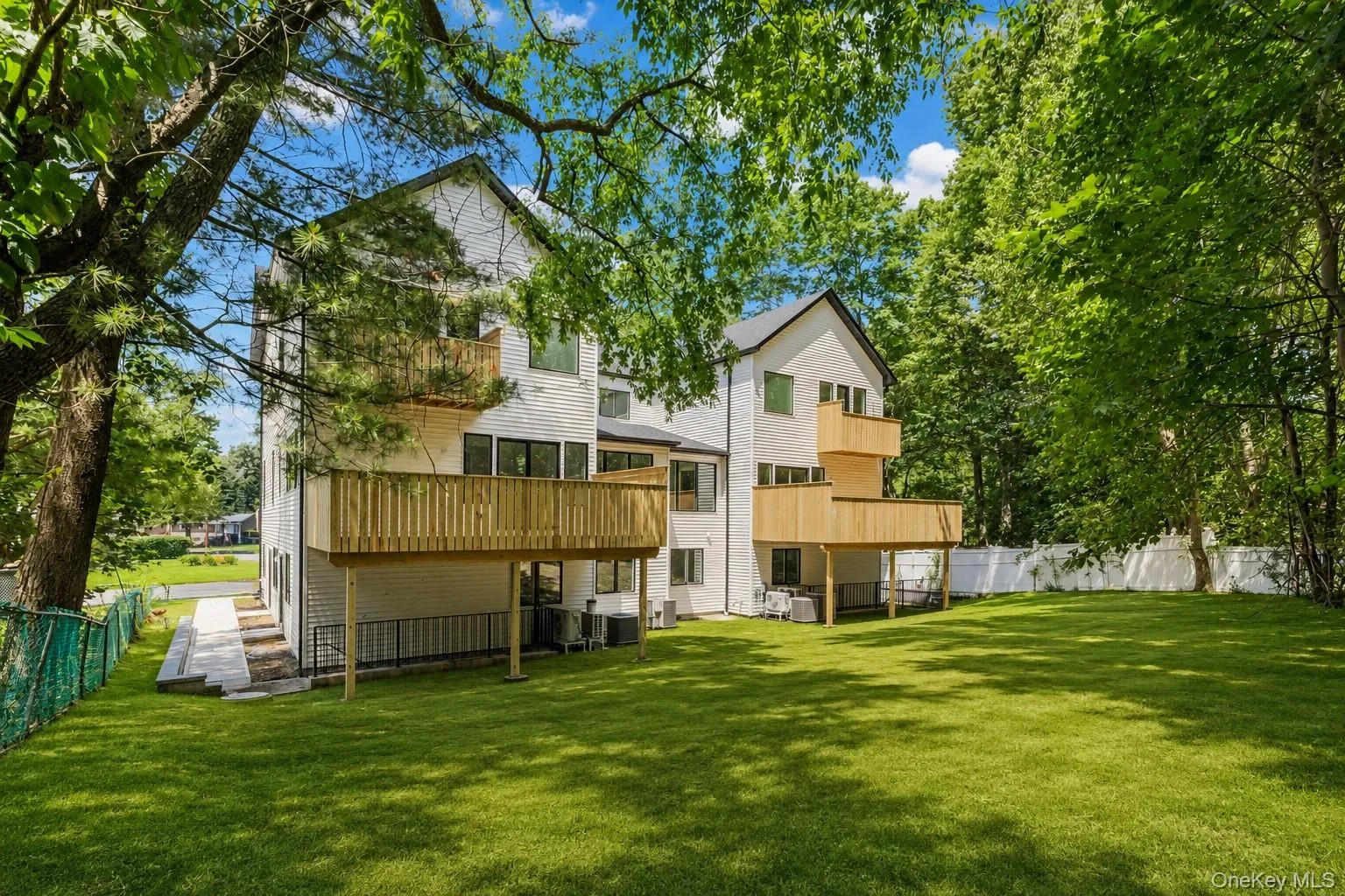 3 Greene Road, Ramapo, NY, 8 Bedrooms Bedrooms, 15 Rooms Rooms,6 BathroomsBathrooms,Residential,For Rent,Greene,0,1017996 3 Greene Road, Ramapo, NY, 8 Bedrooms Bedrooms, 15 Rooms Rooms,6 BathroomsBathrooms,Residential,For Rent,Greene,0,1017996