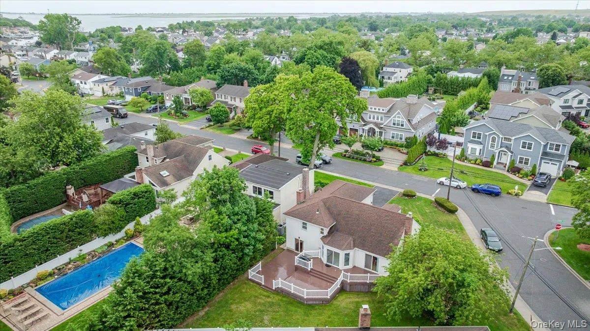 3399 Harold Street, Hempstead, NY, 4 Bedrooms Bedrooms, 10 Rooms Rooms,2 BathroomsBathrooms,Residential,For Rent,Harold,0,KEY1017998 3399 Harold Street, Hempstead, NY, 4 Bedrooms Bedrooms, 10 Rooms Rooms,2 BathroomsBathrooms,Residential,For Rent,Harold,0,KEY1017998